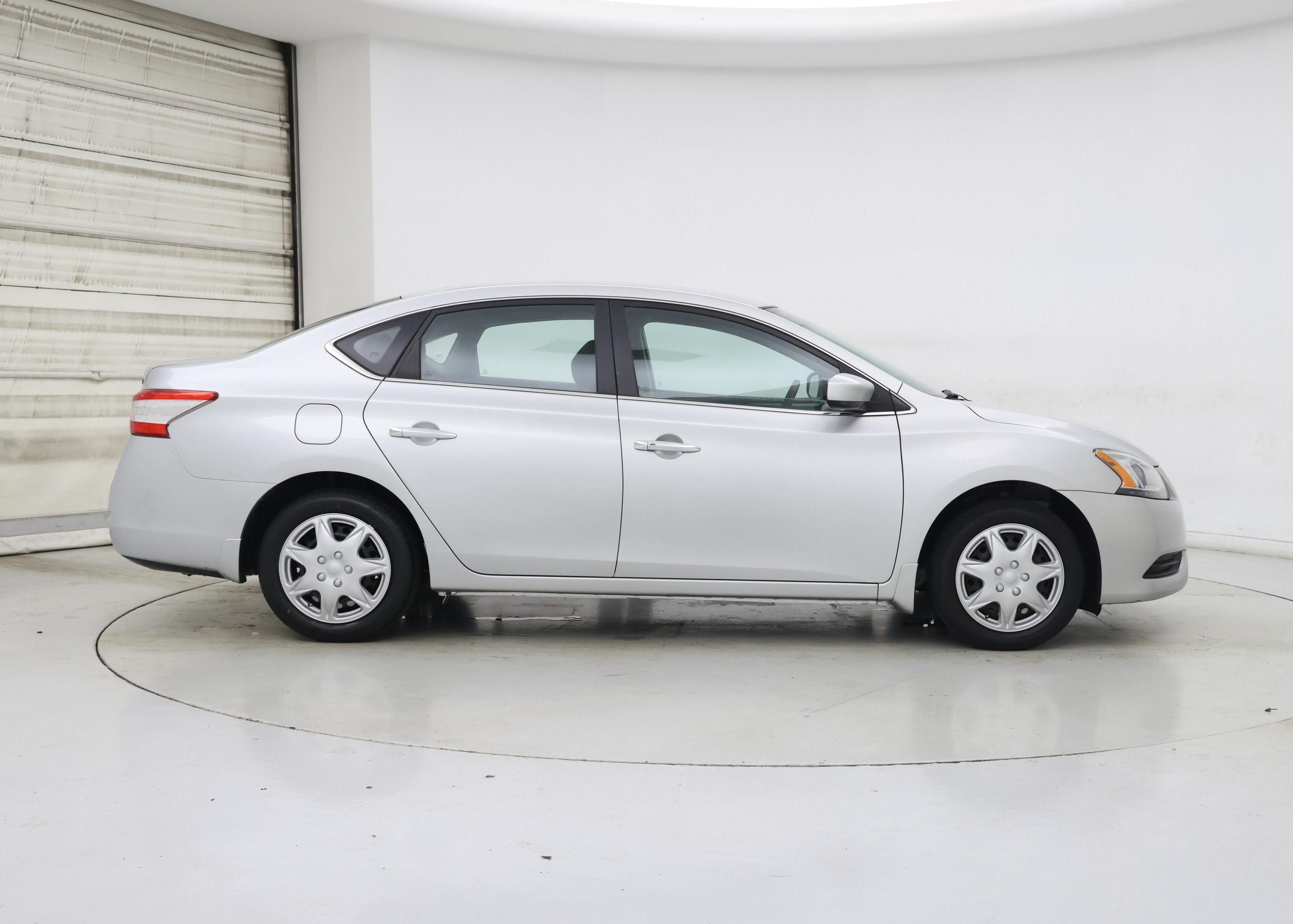 Thumbnail: 2015 Nissan Sentra - 7