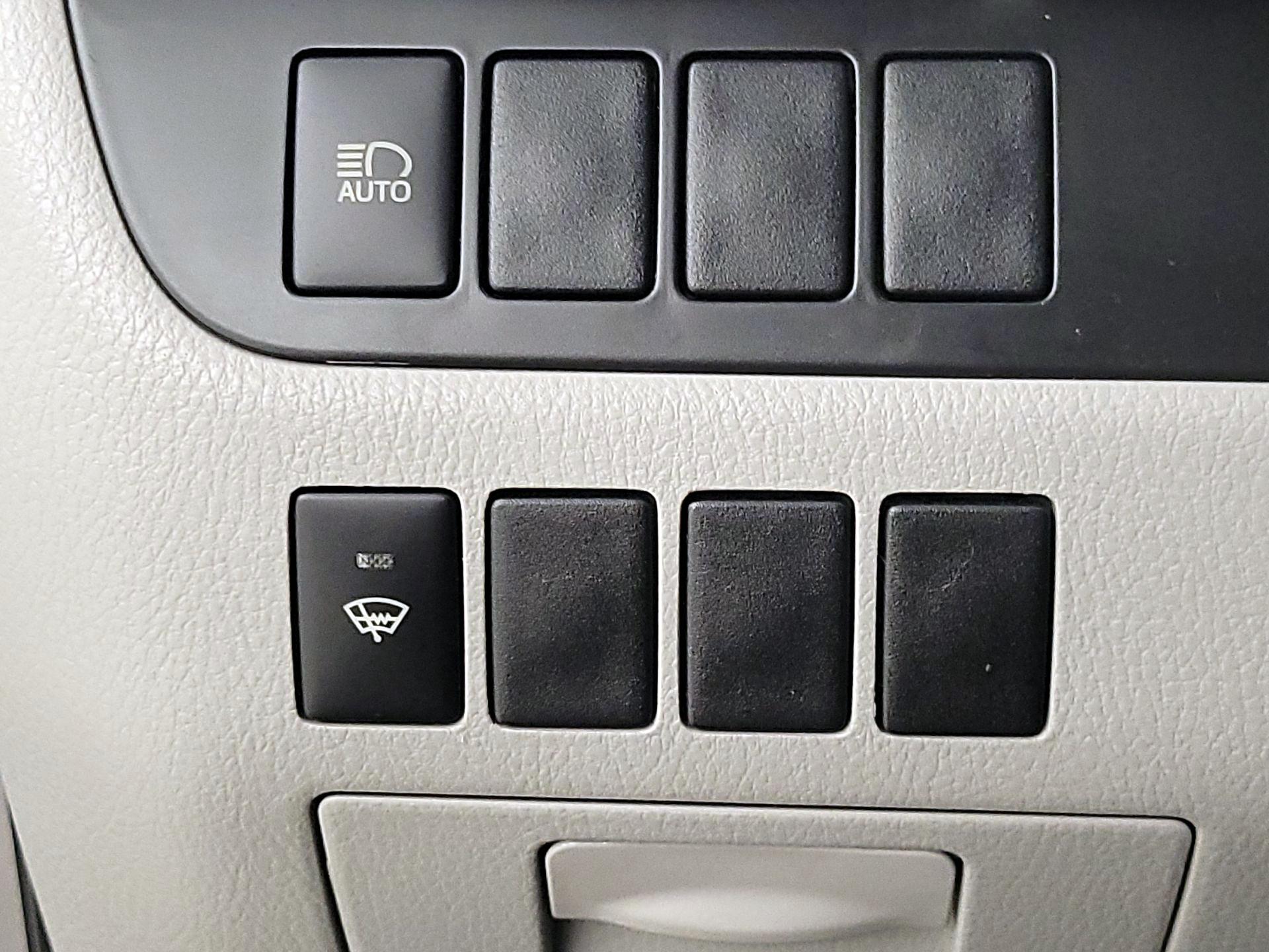 Thumbnail: 2019 Toyota Highlander - 13