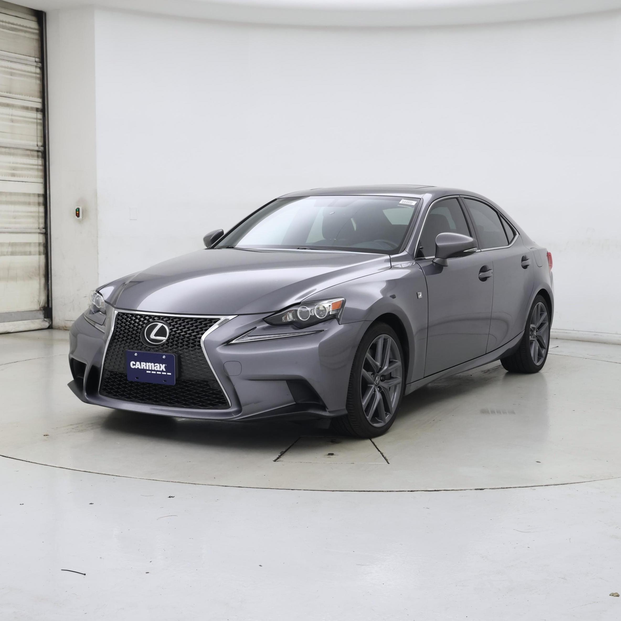 Thumbnail: 2016 Lexus IS - 4