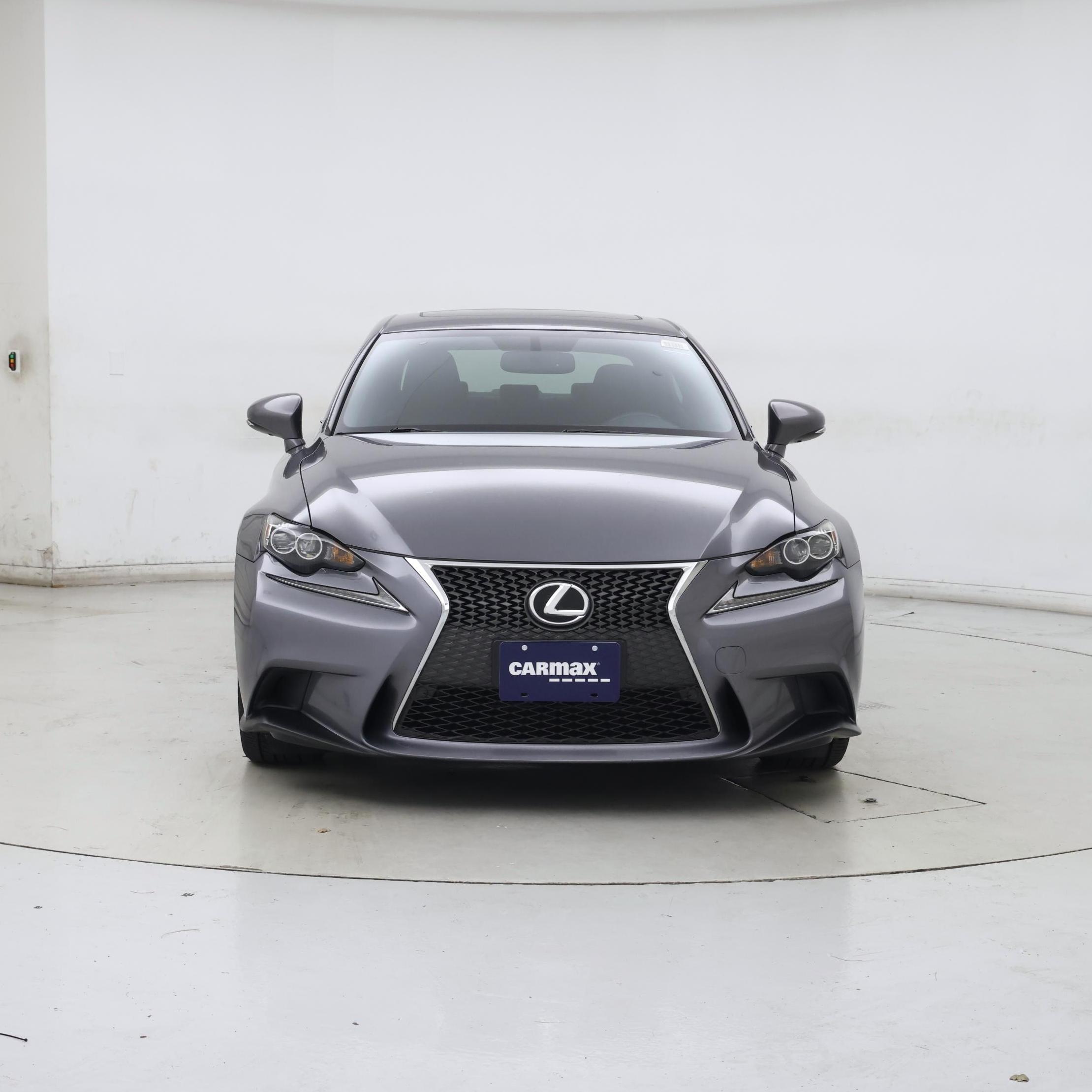 Thumbnail: 2016 Lexus IS - 5