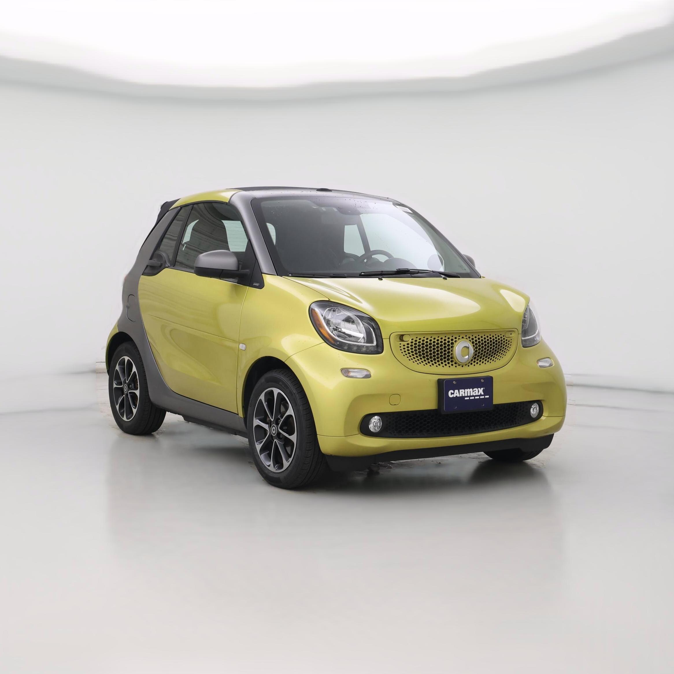 Thumbnail: 2017 smart fortwo - 1