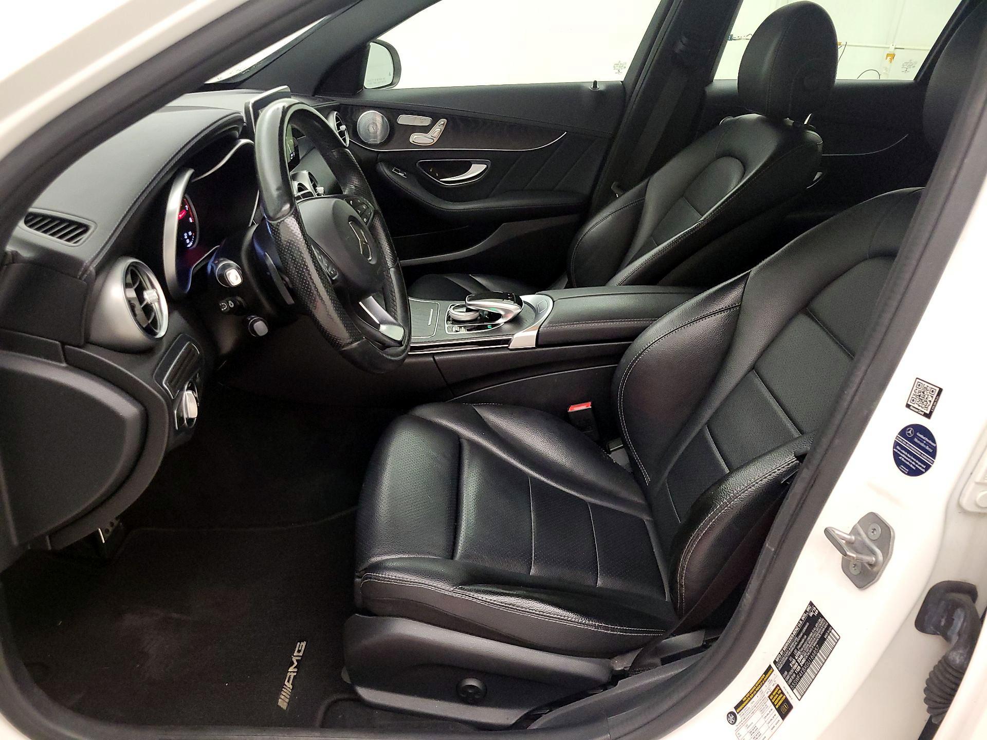 Thumbnail: 2016 Mercedes-Benz C-Class - 9