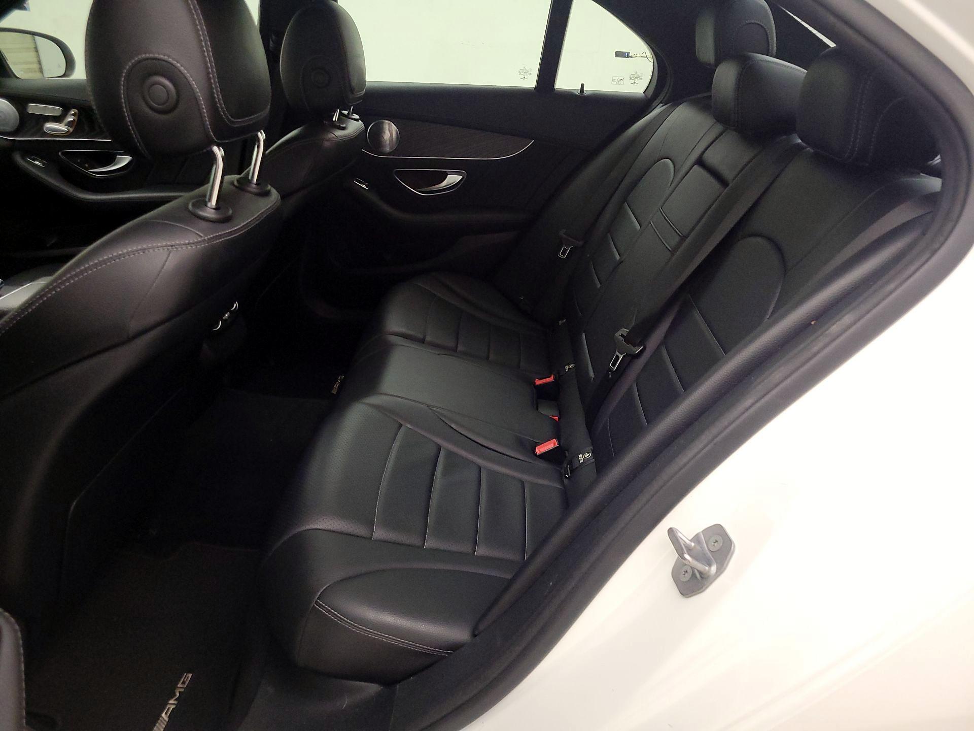 Thumbnail: 2016 Mercedes-Benz C-Class - 19