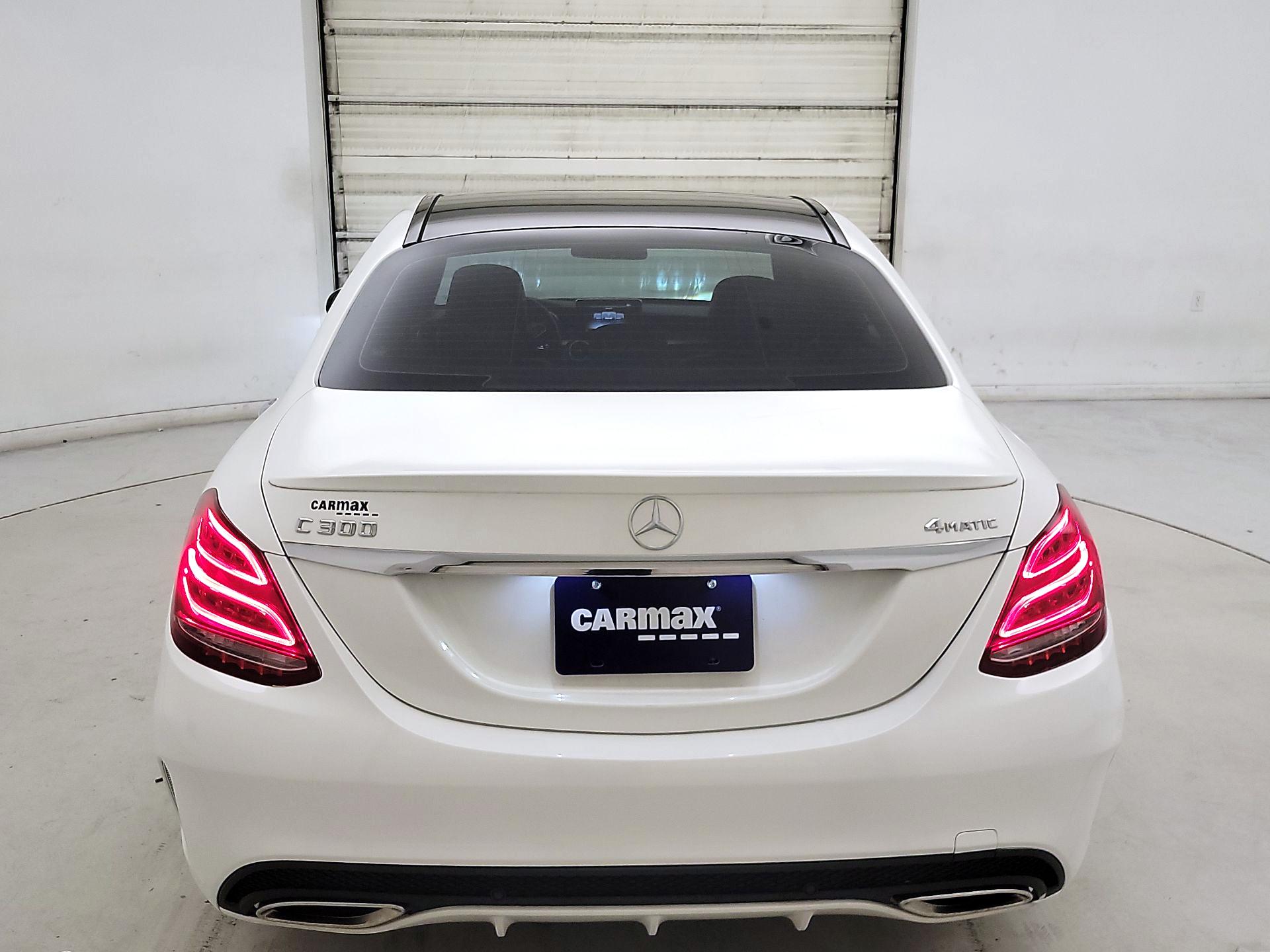 Thumbnail: 2016 Mercedes-Benz C-Class - 6