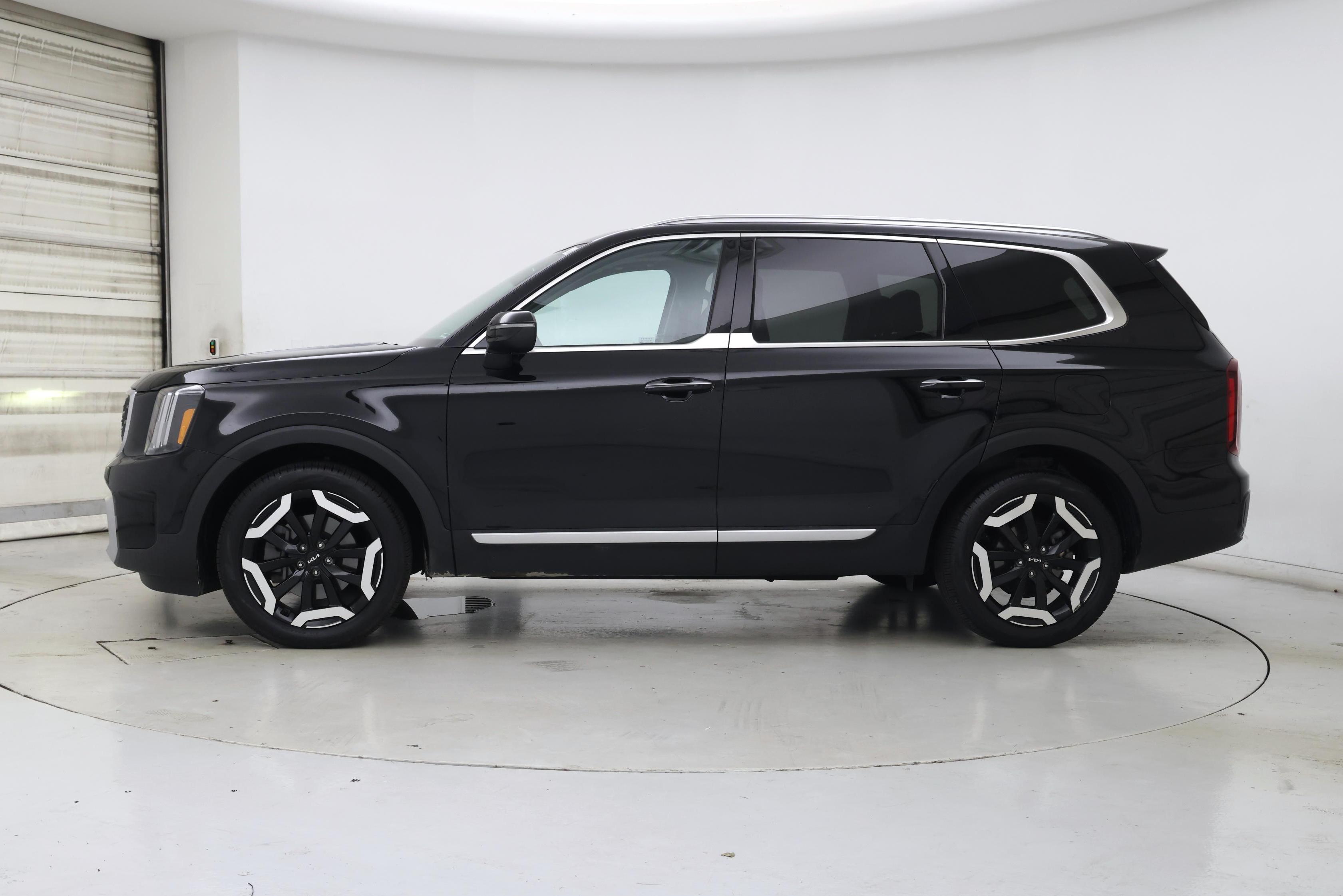 Thumbnail: 2024 Kia Telluride - 3