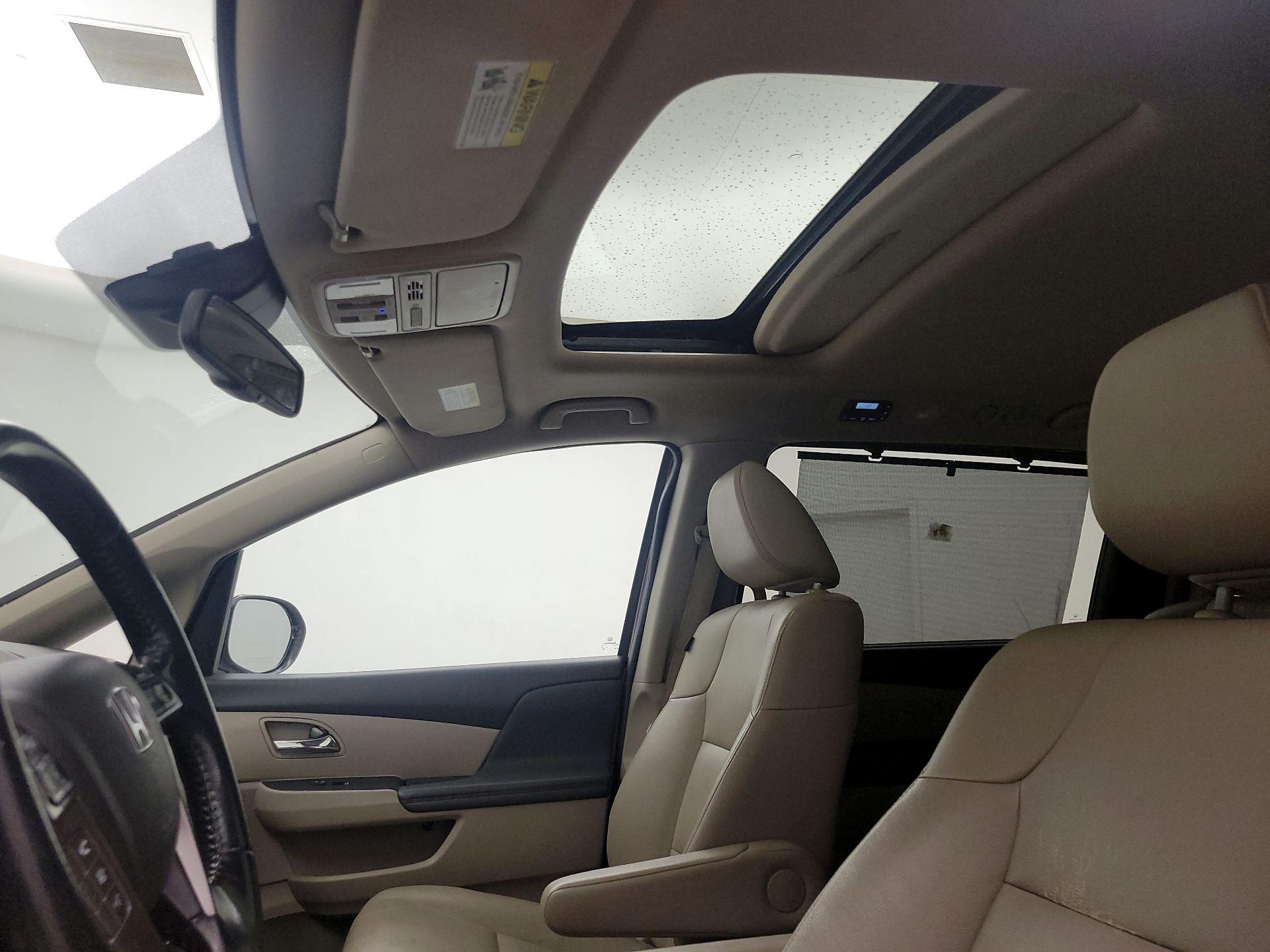 Thumbnail: 2017 Honda Odyssey - 19