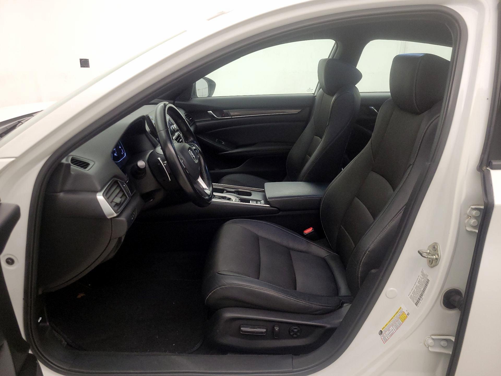 Thumbnail: 2019 Honda Accord - 11