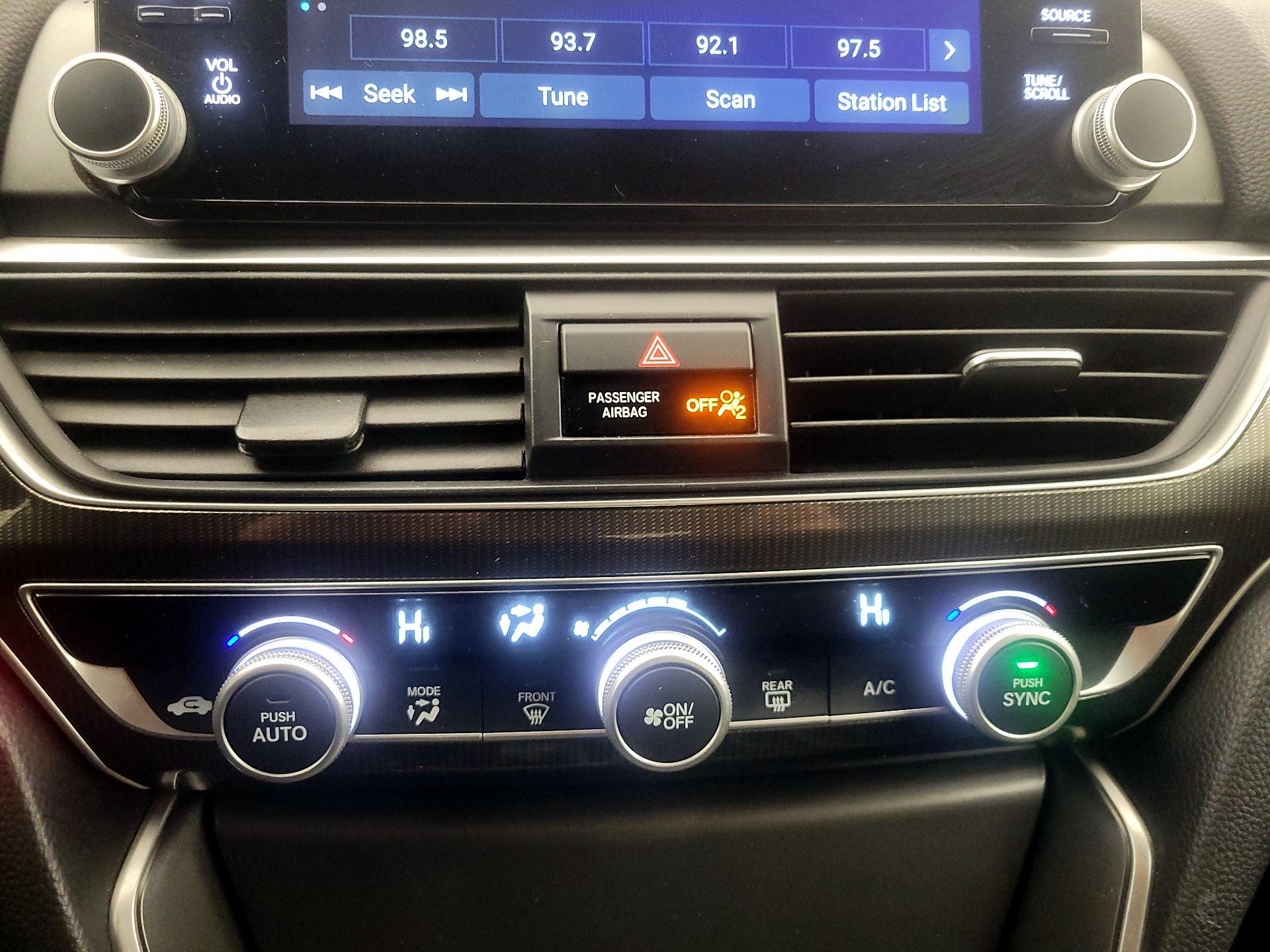 Thumbnail: 2019 Honda Accord - 16