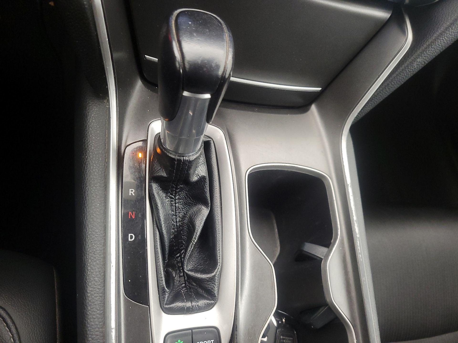 Thumbnail: 2019 Honda Accord - 17