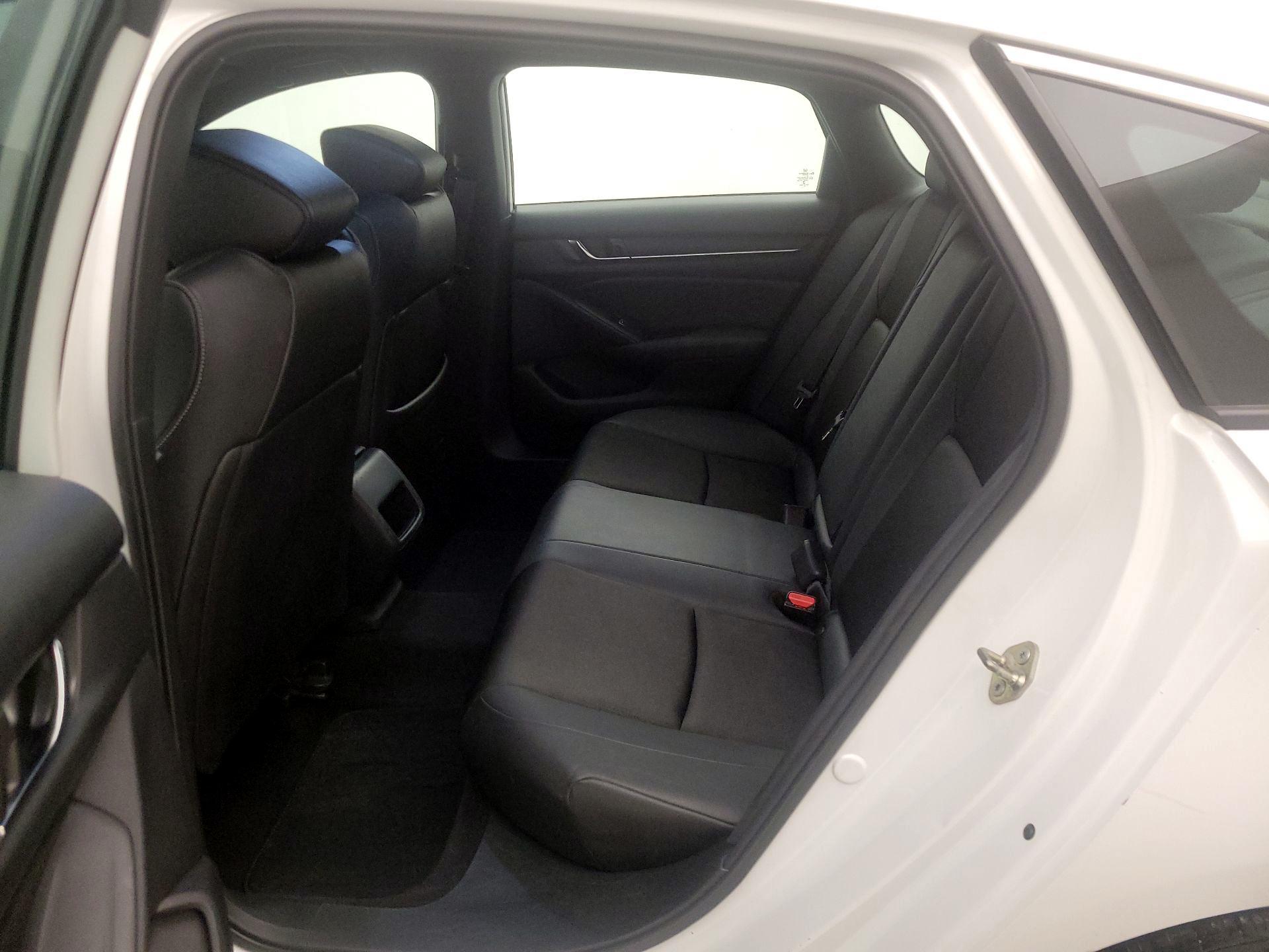 Thumbnail: 2019 Honda Accord - 19