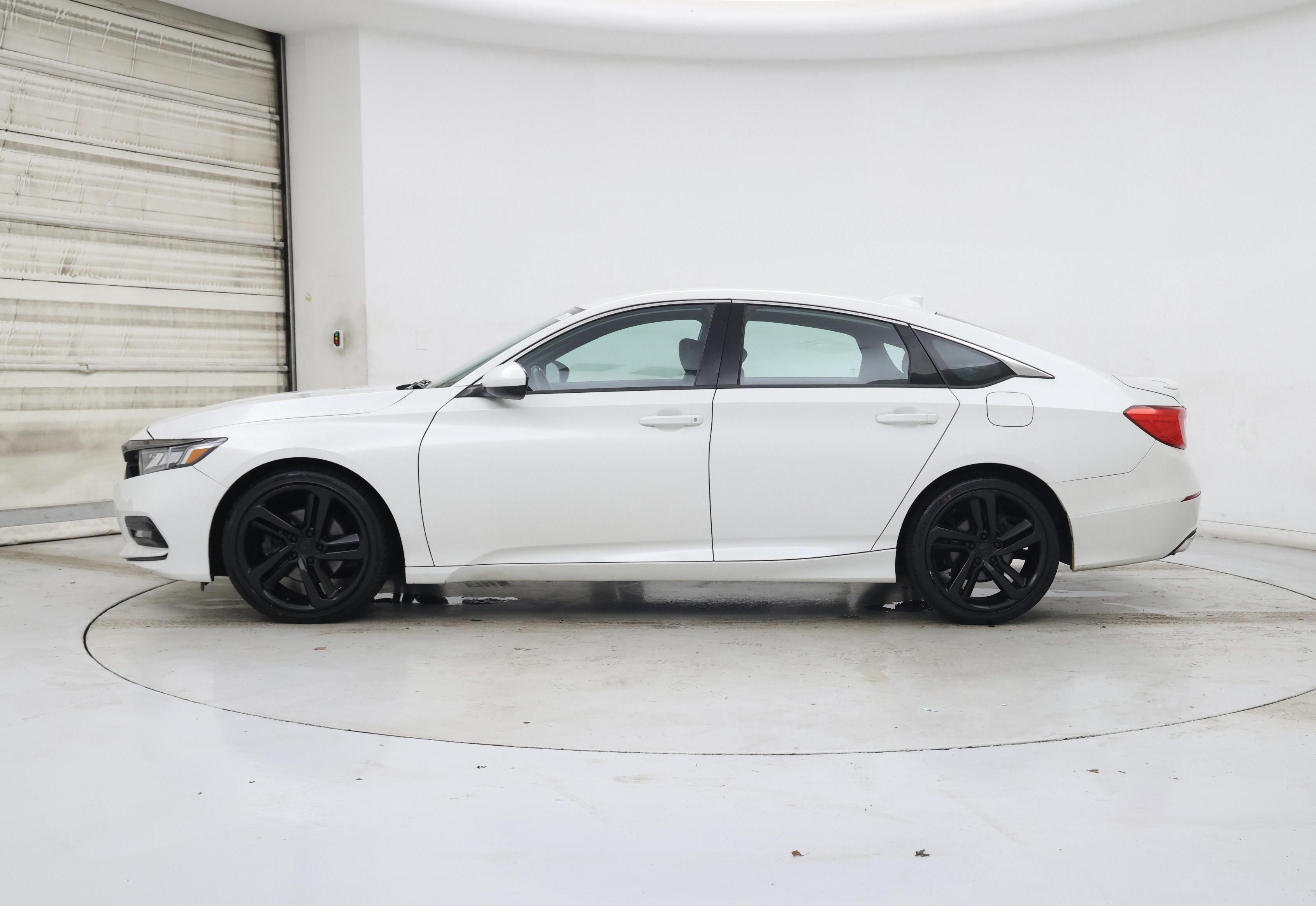 Thumbnail: 2019 Honda Accord - 3