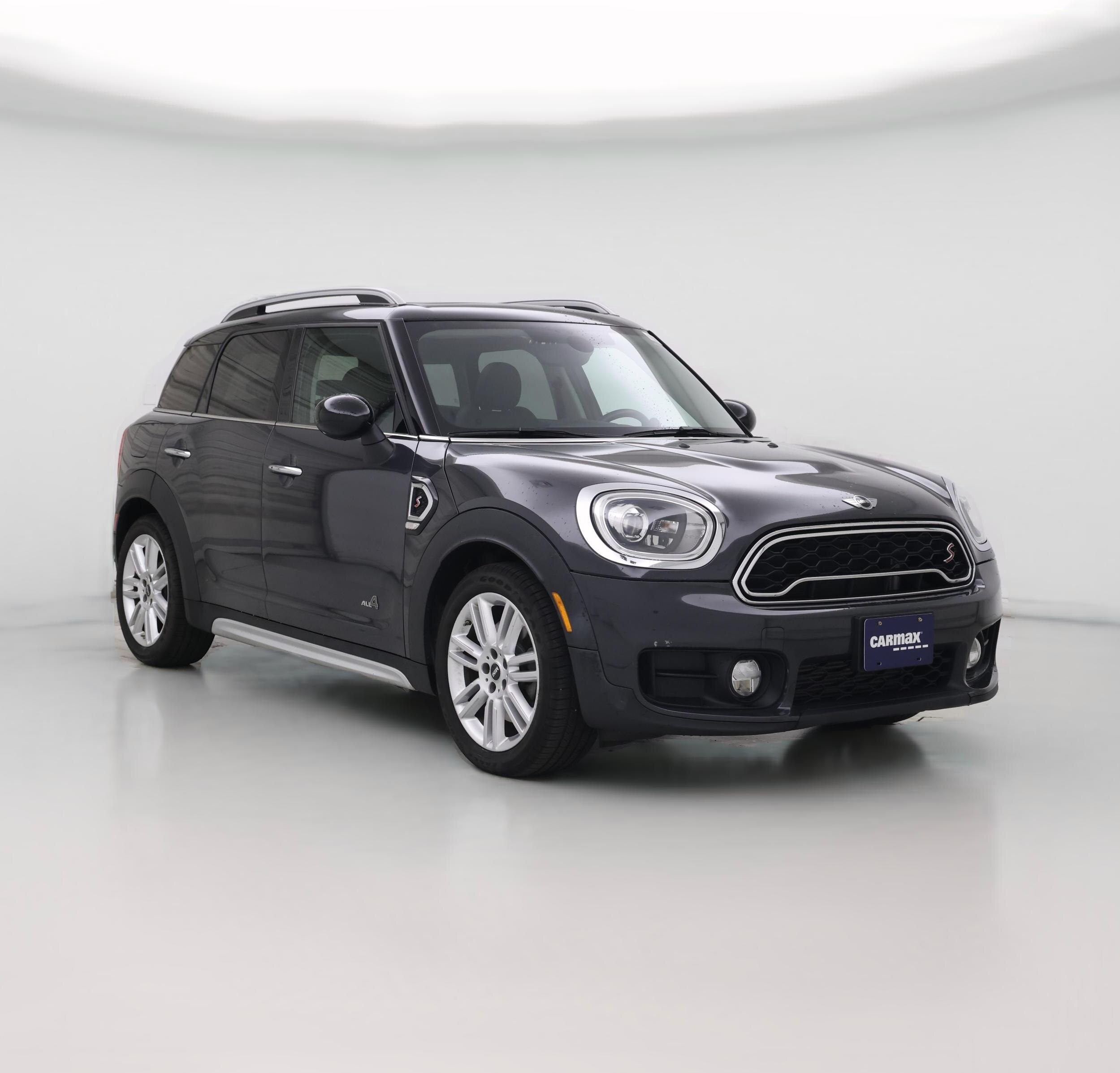 Thumbnail: 2017 MINI Cooper Countryman - 1