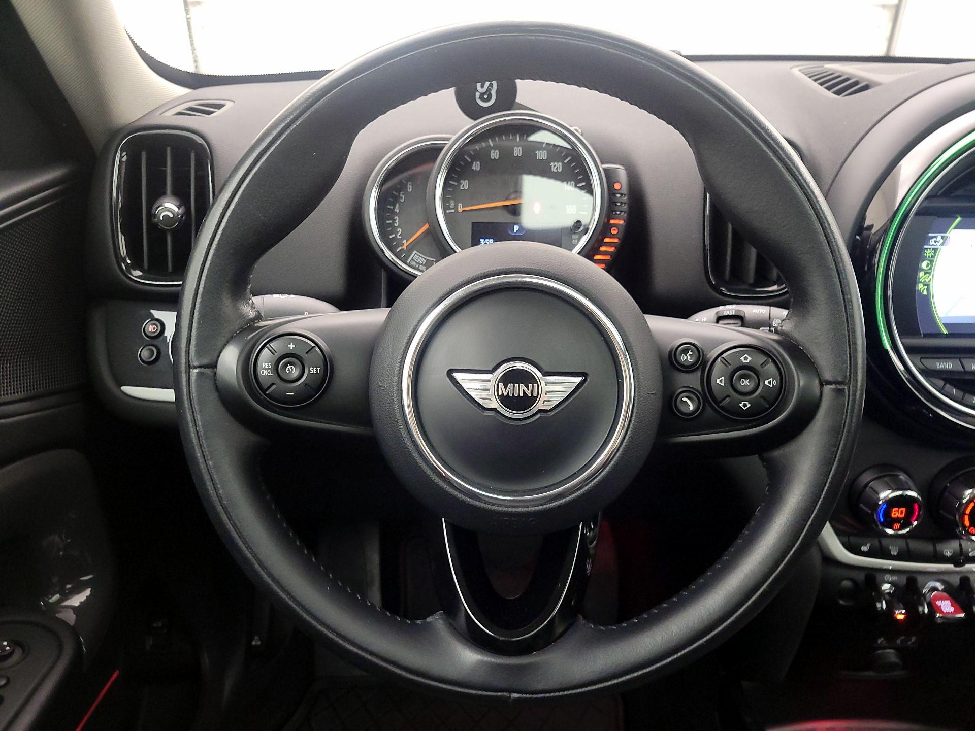 Thumbnail: 2017 MINI Cooper Countryman - 10