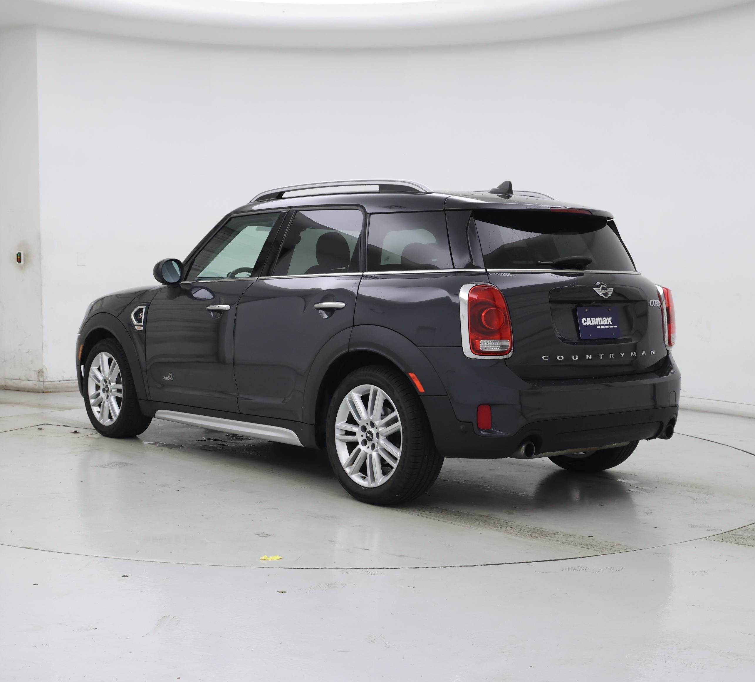 Thumbnail: 2017 MINI Cooper Countryman - 2