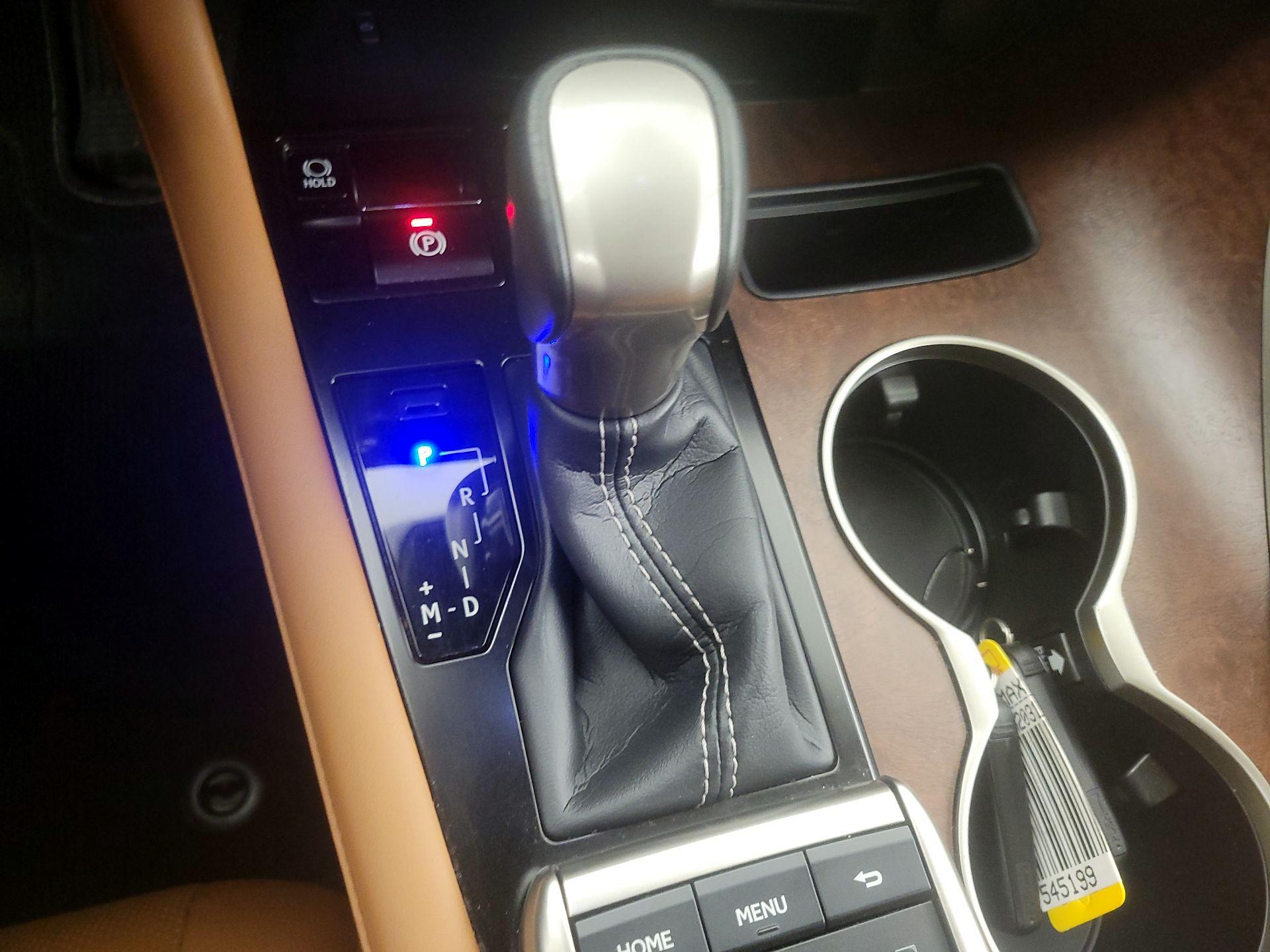 Thumbnail: 2021 Lexus RX - 17