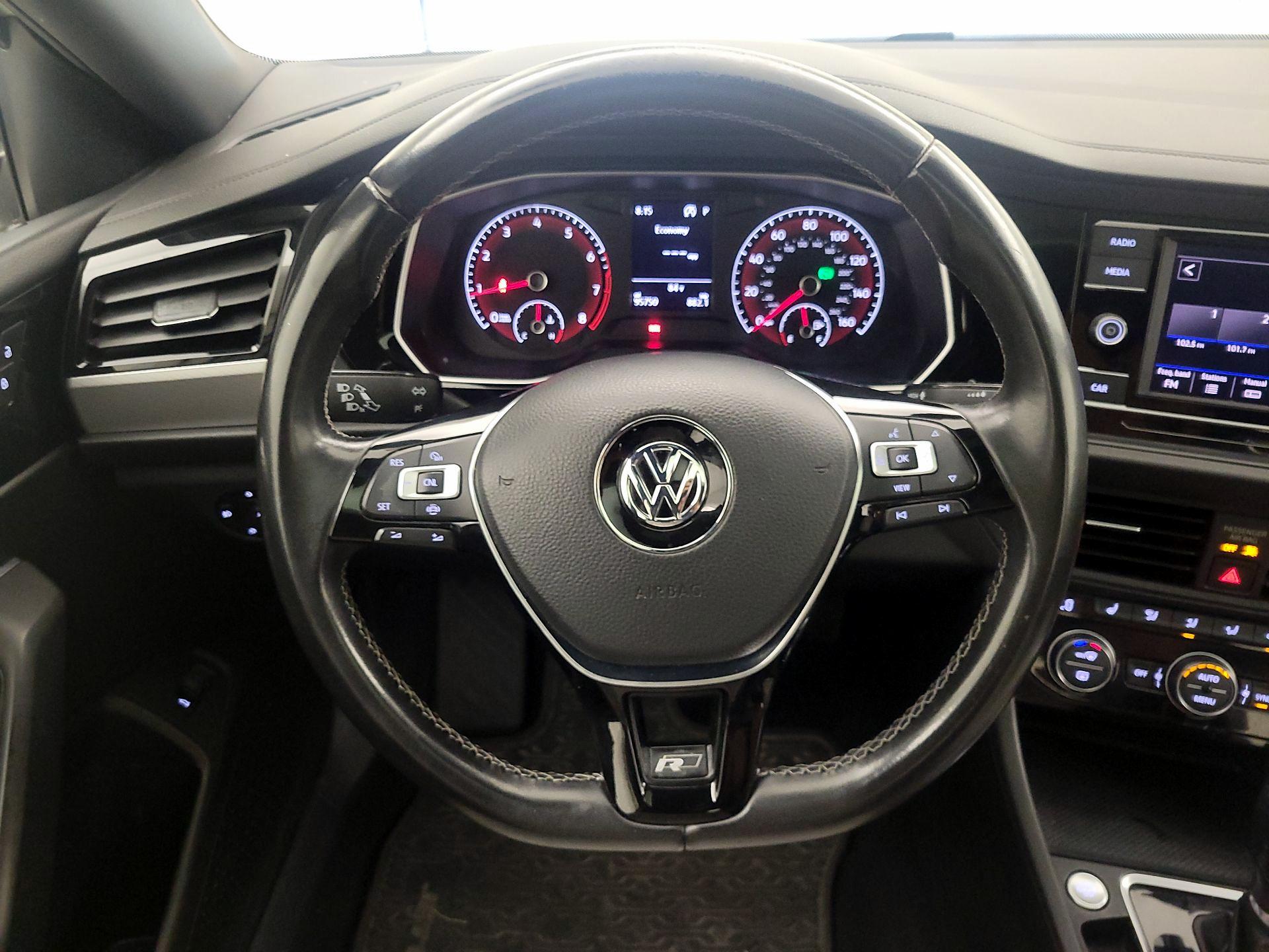 Thumbnail: 2019 Volkswagen Jetta - 10