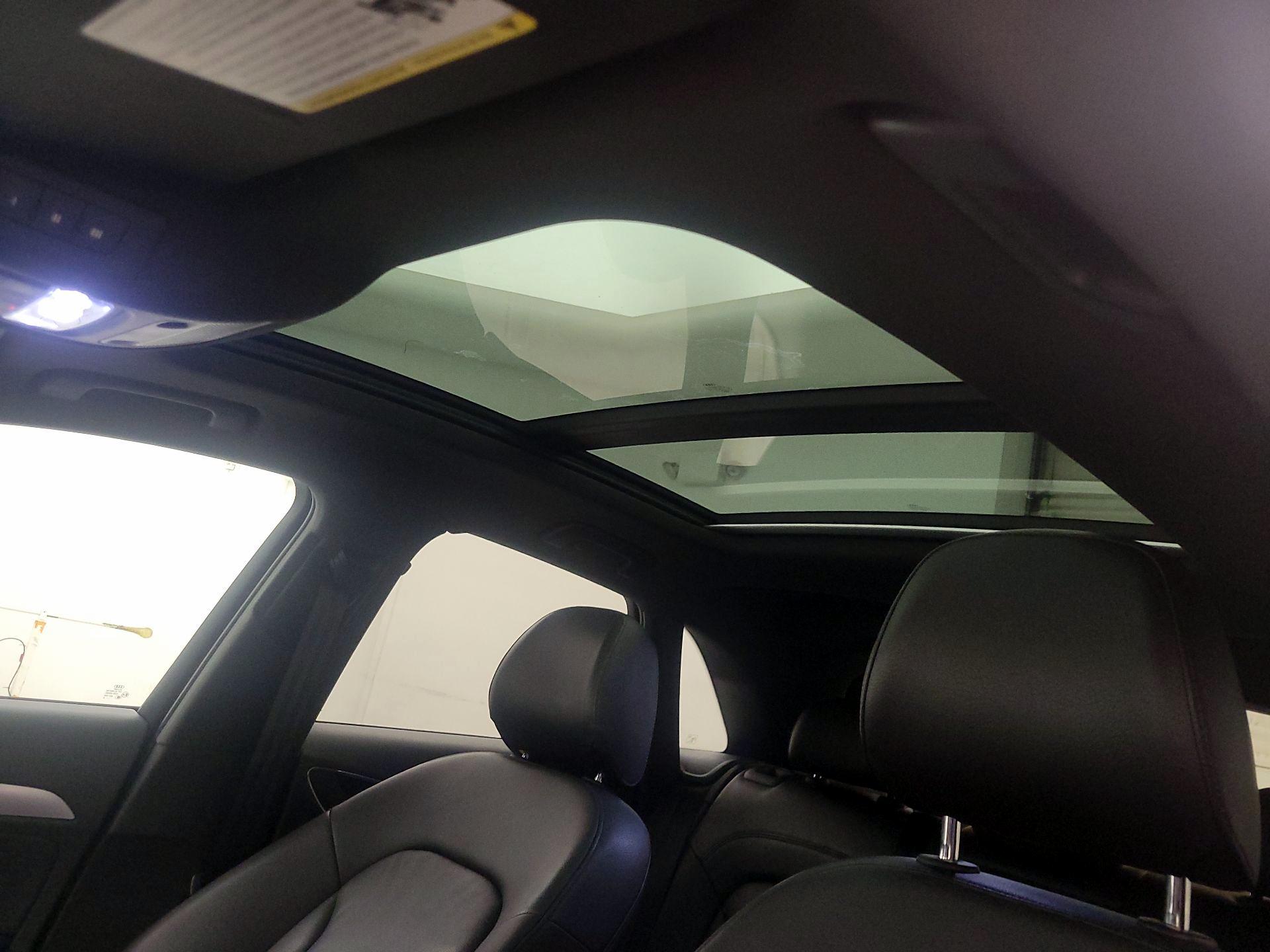 Thumbnail: 2018 Audi Q3 - 19