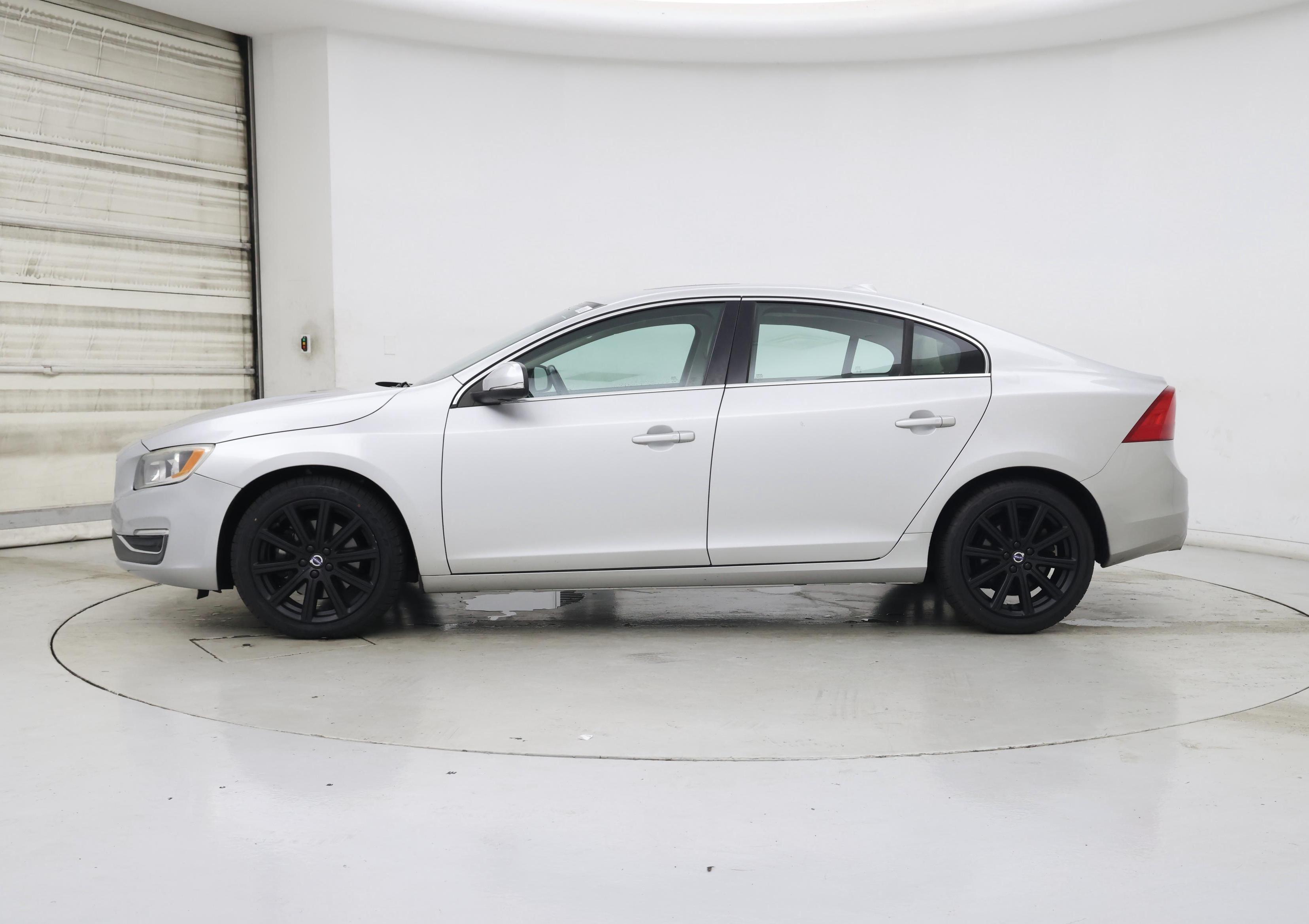 Thumbnail: 2018 Volvo S60 - 3