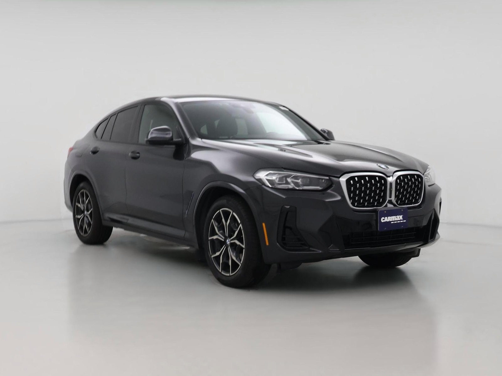2022 BMW X4