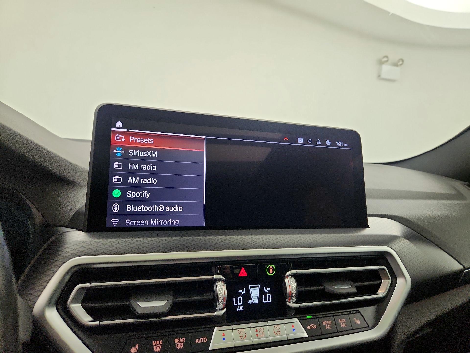Thumbnail: 2022 BMW X4 - 16