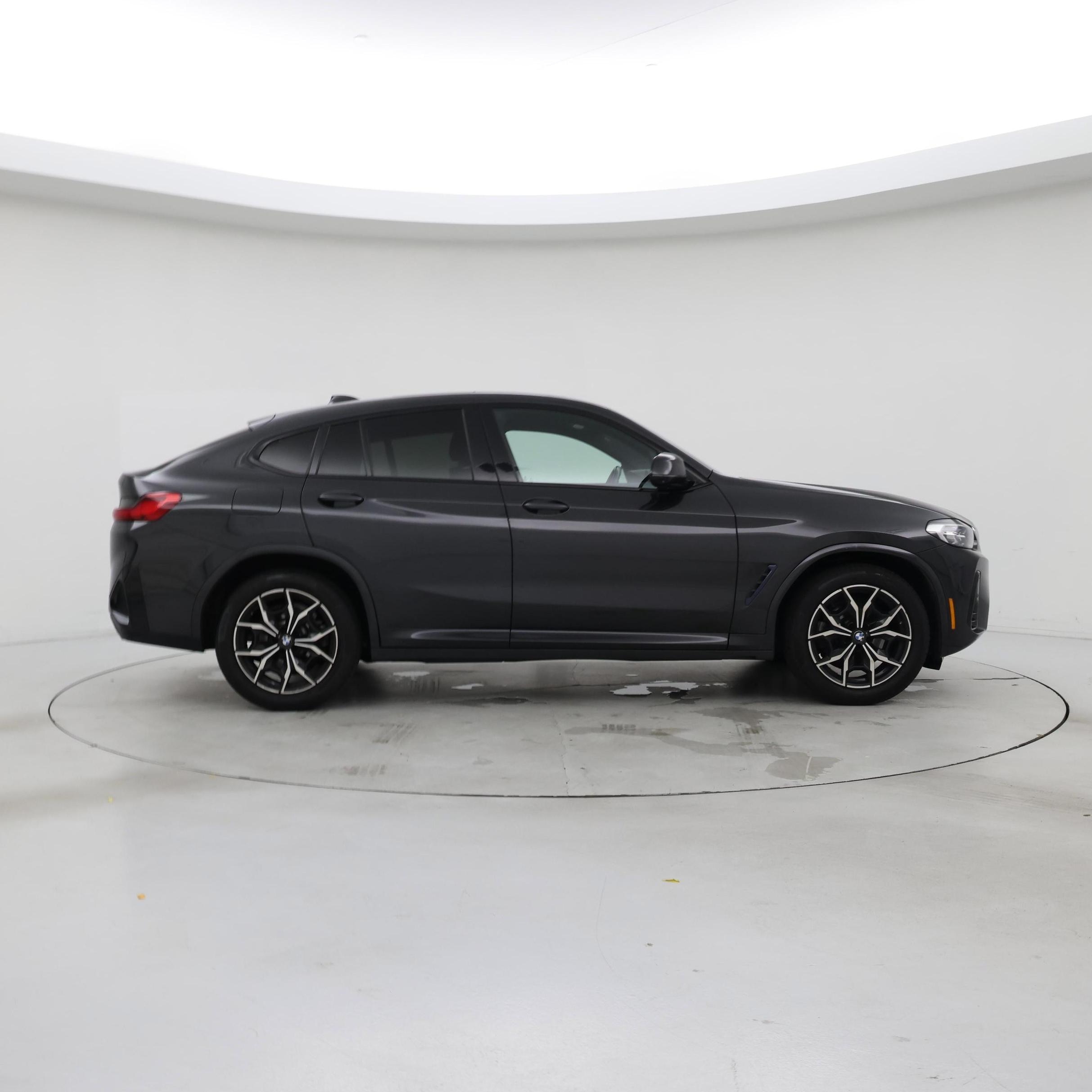 Thumbnail: 2022 BMW X4 - 7