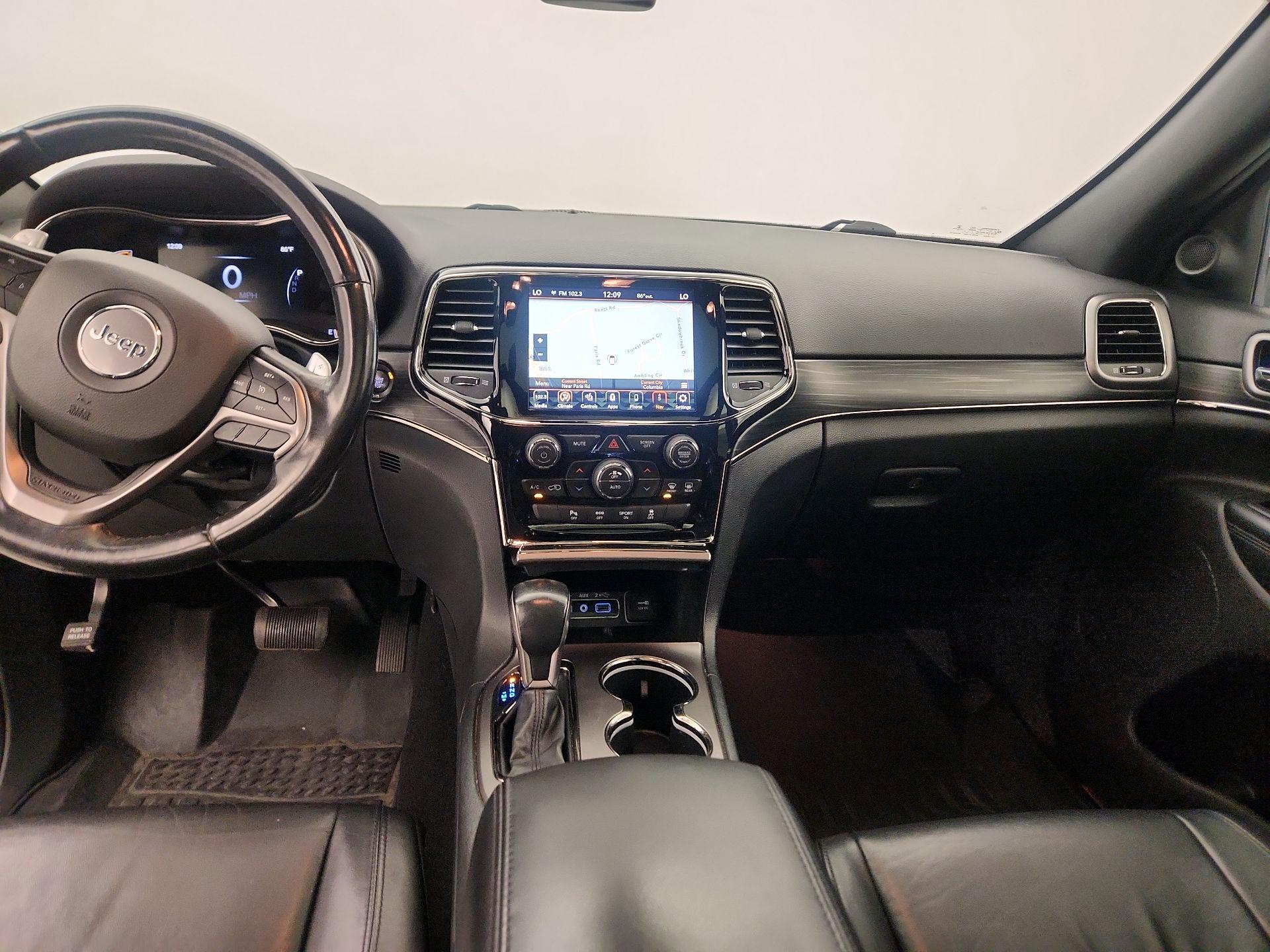 Thumbnail: 2020 Jeep Grand Cherokee - 9