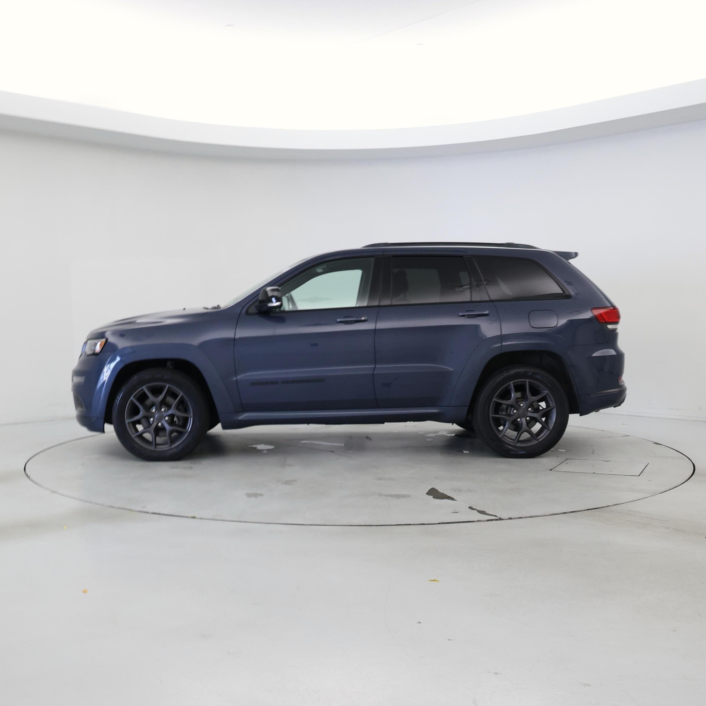 Thumbnail: 2020 Jeep Grand Cherokee - 3