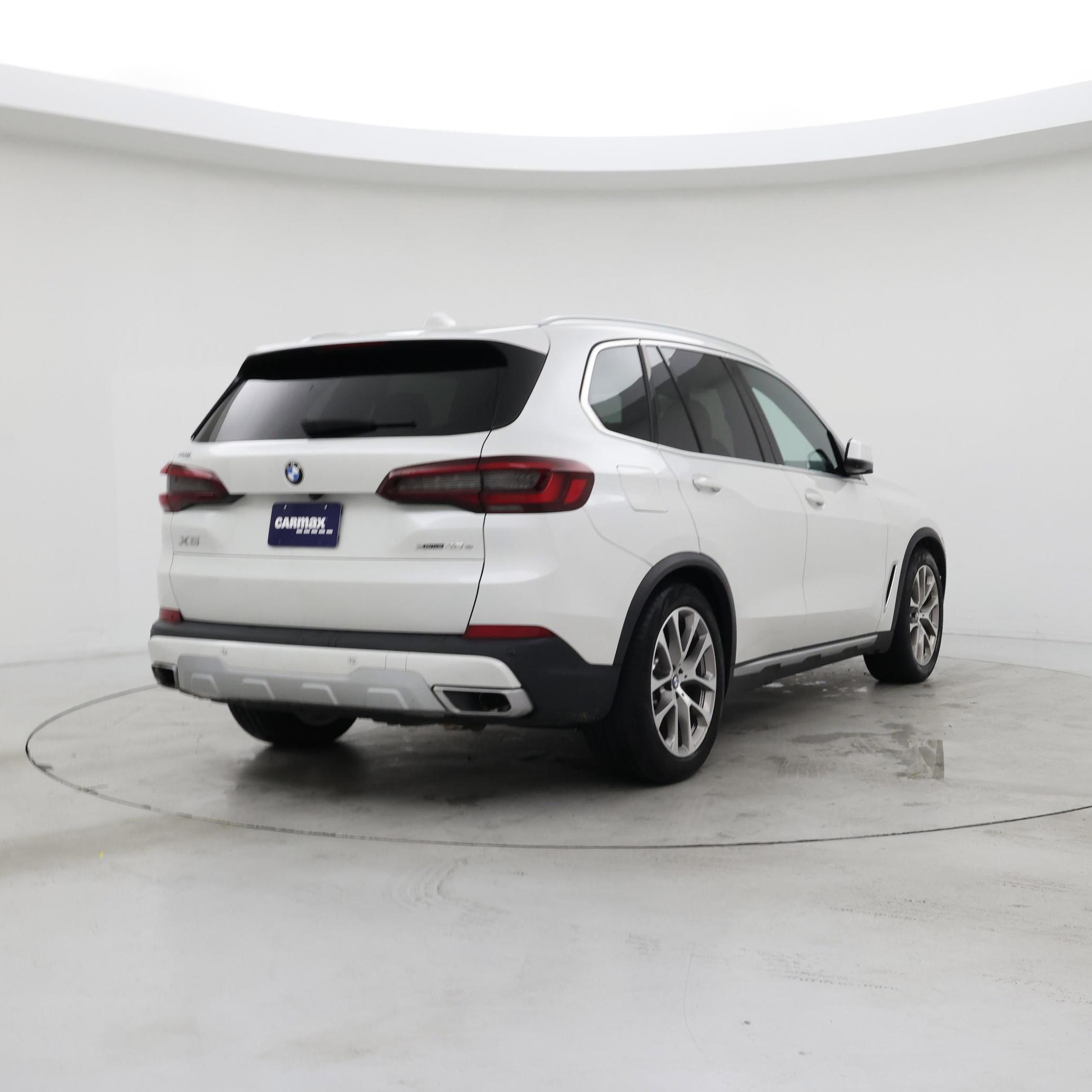 Thumbnail: 2021 BMW X5 - 8