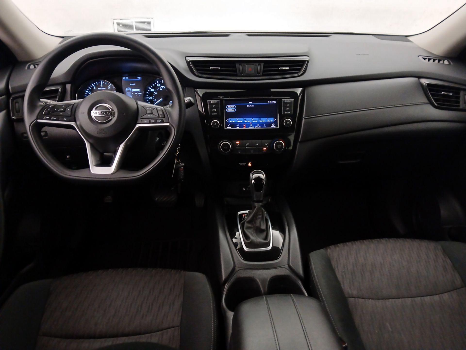 Thumbnail: 2019 Nissan Rogue - 9