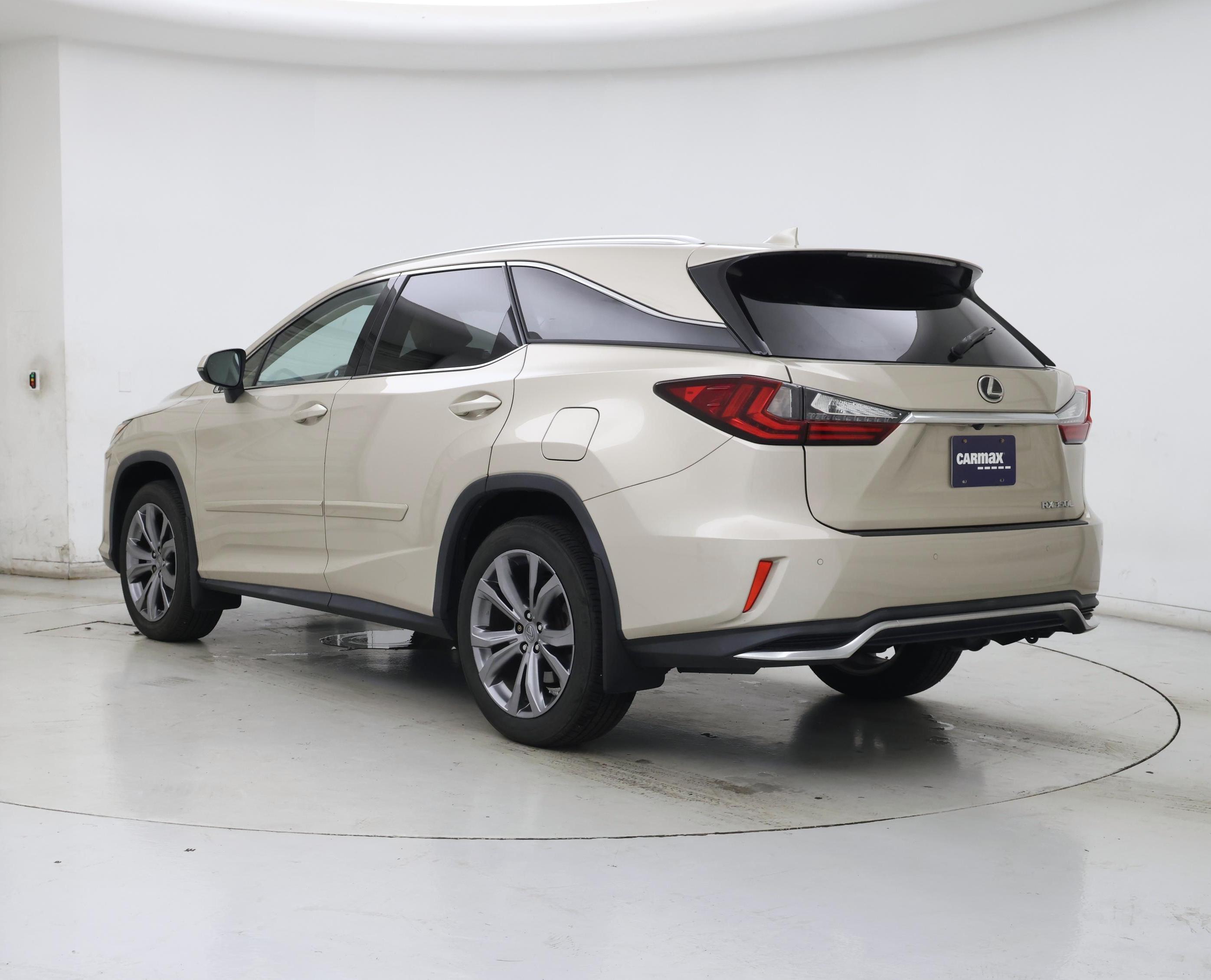 Thumbnail: 2018 Lexus RX - 2