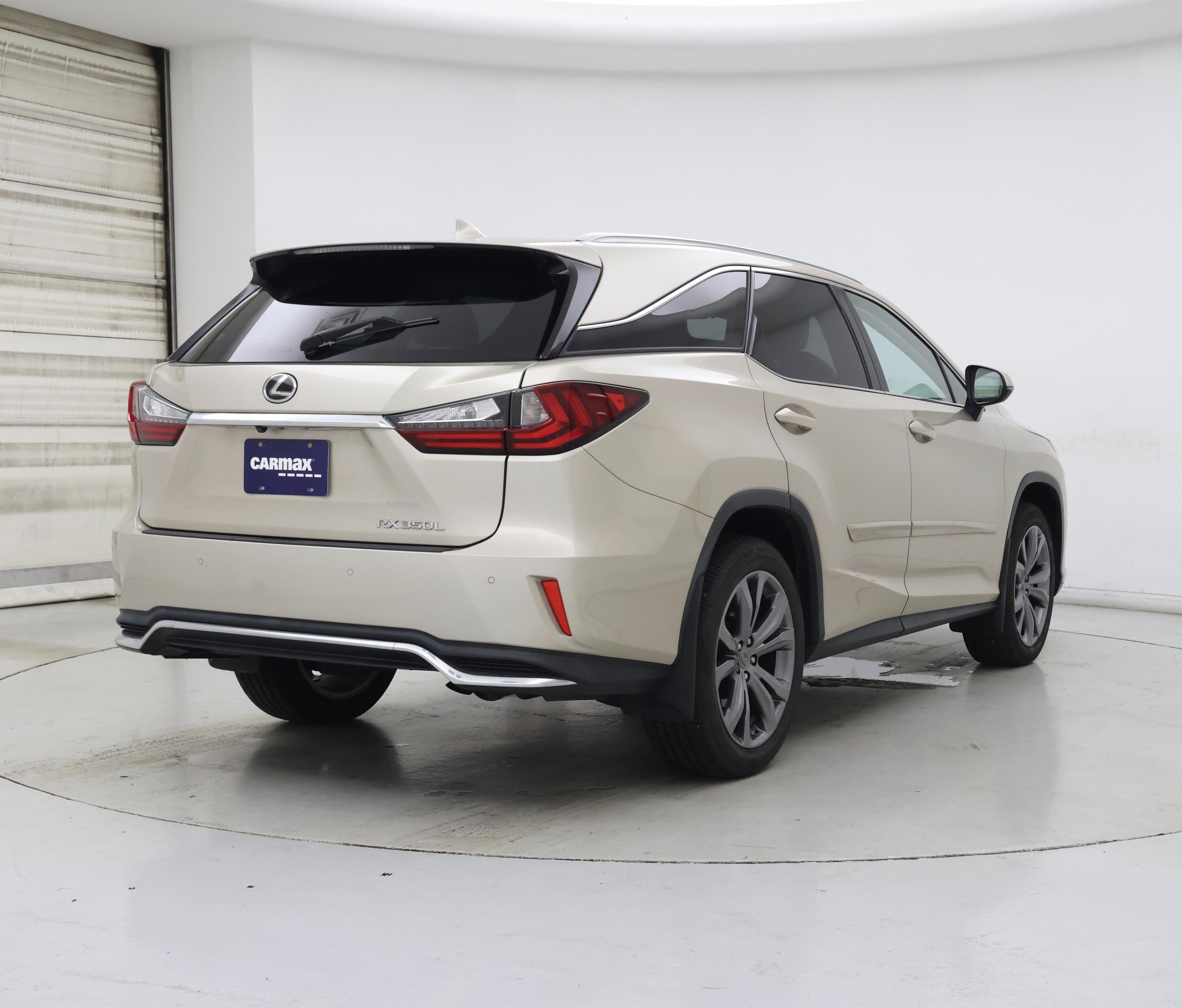 Thumbnail: 2018 Lexus RX - 8
