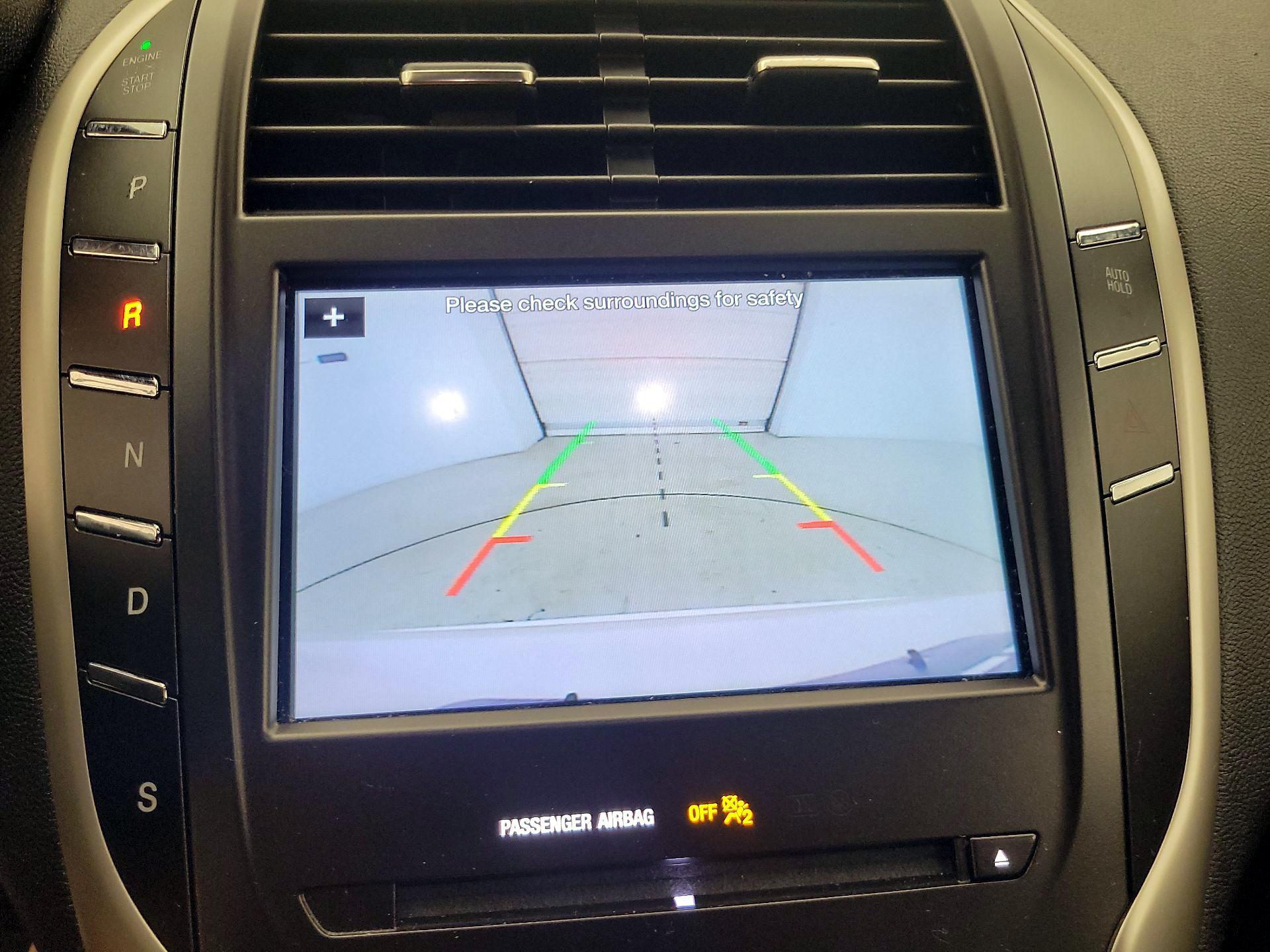 Thumbnail: 2019 Lincoln MKC - 15