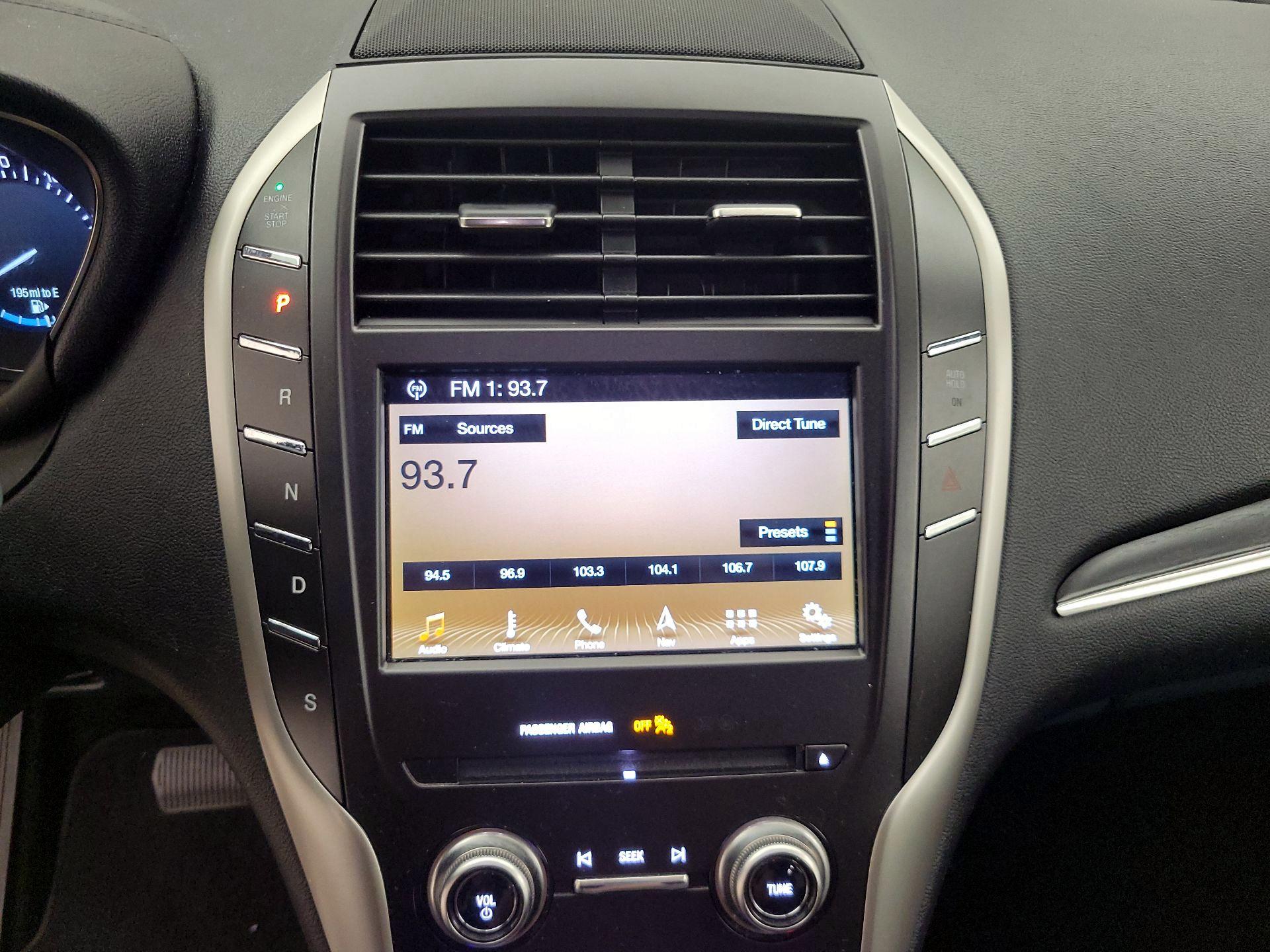 Thumbnail: 2019 Lincoln MKC - 16