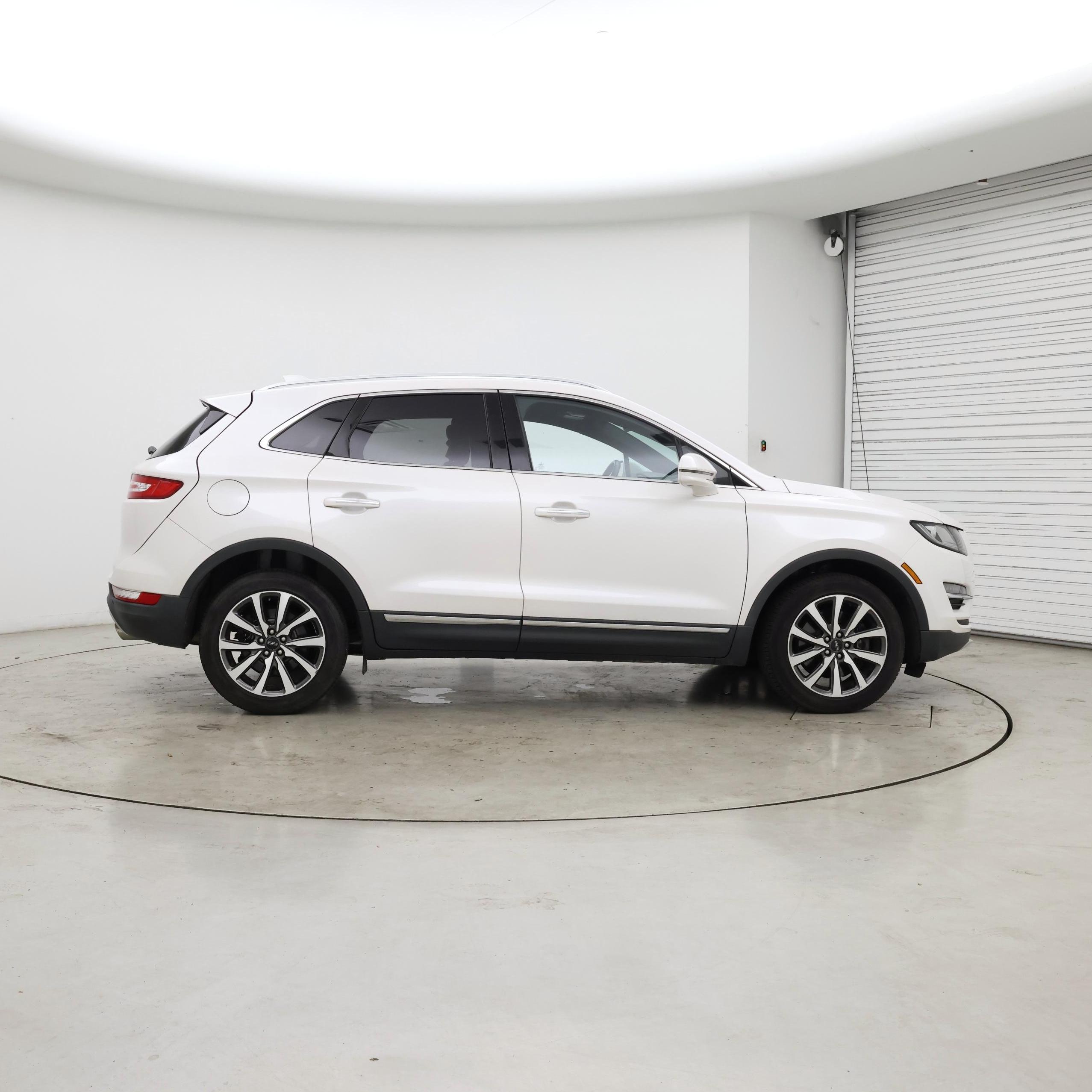 Thumbnail: 2019 Lincoln MKC - 7