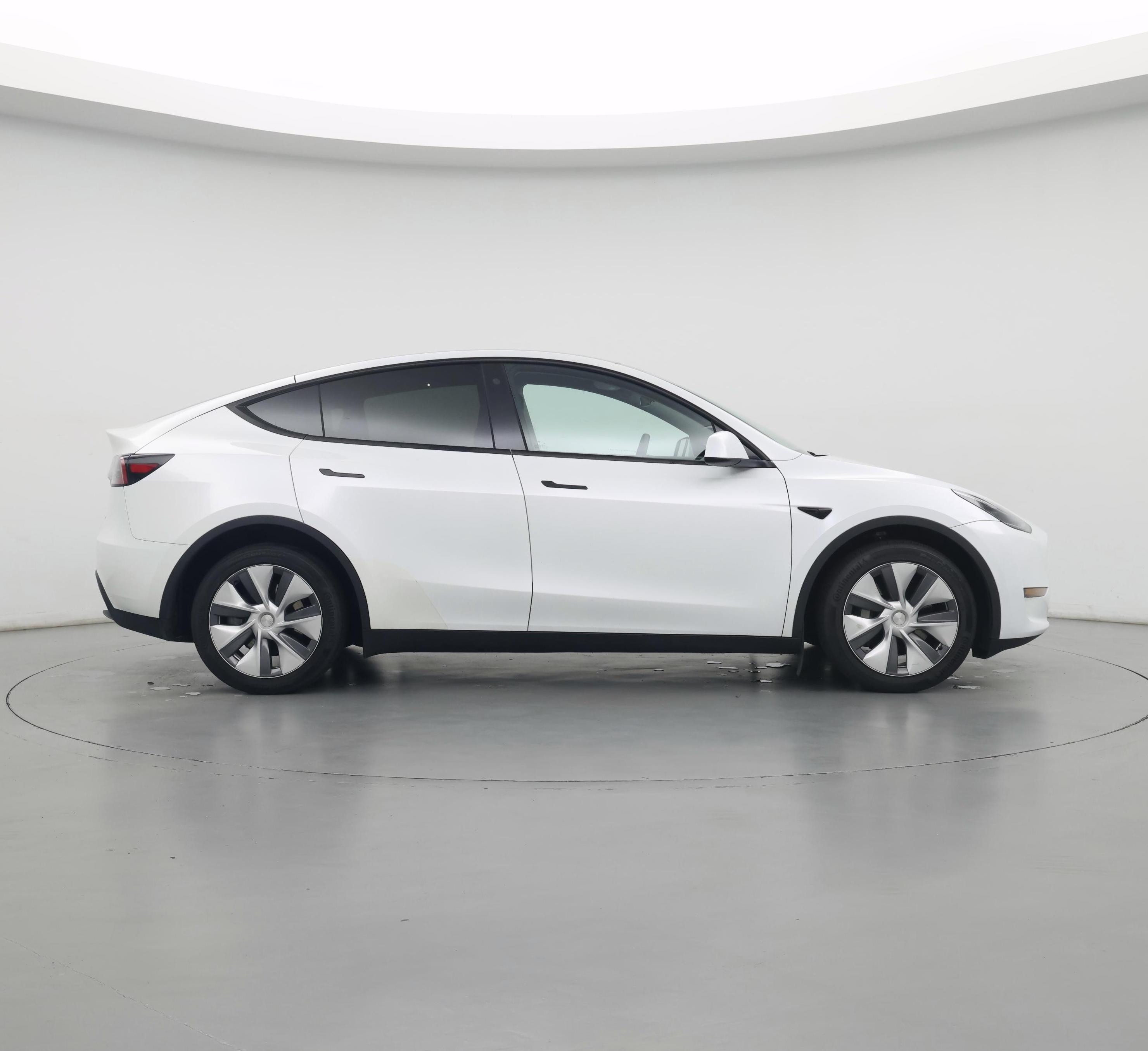 Thumbnail: 2023 Tesla Model Y - 7