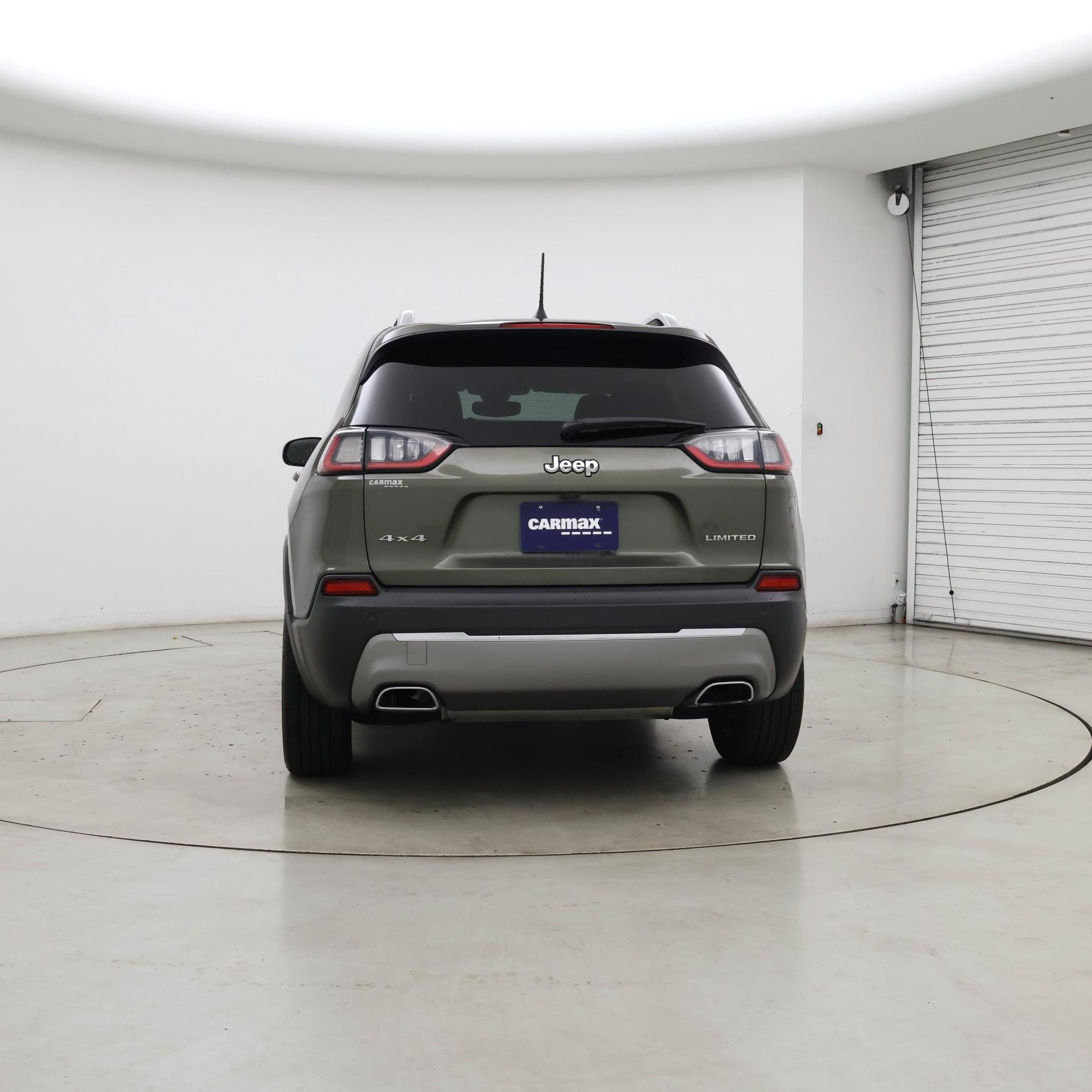 Thumbnail: 2019 Jeep Cherokee - 6
