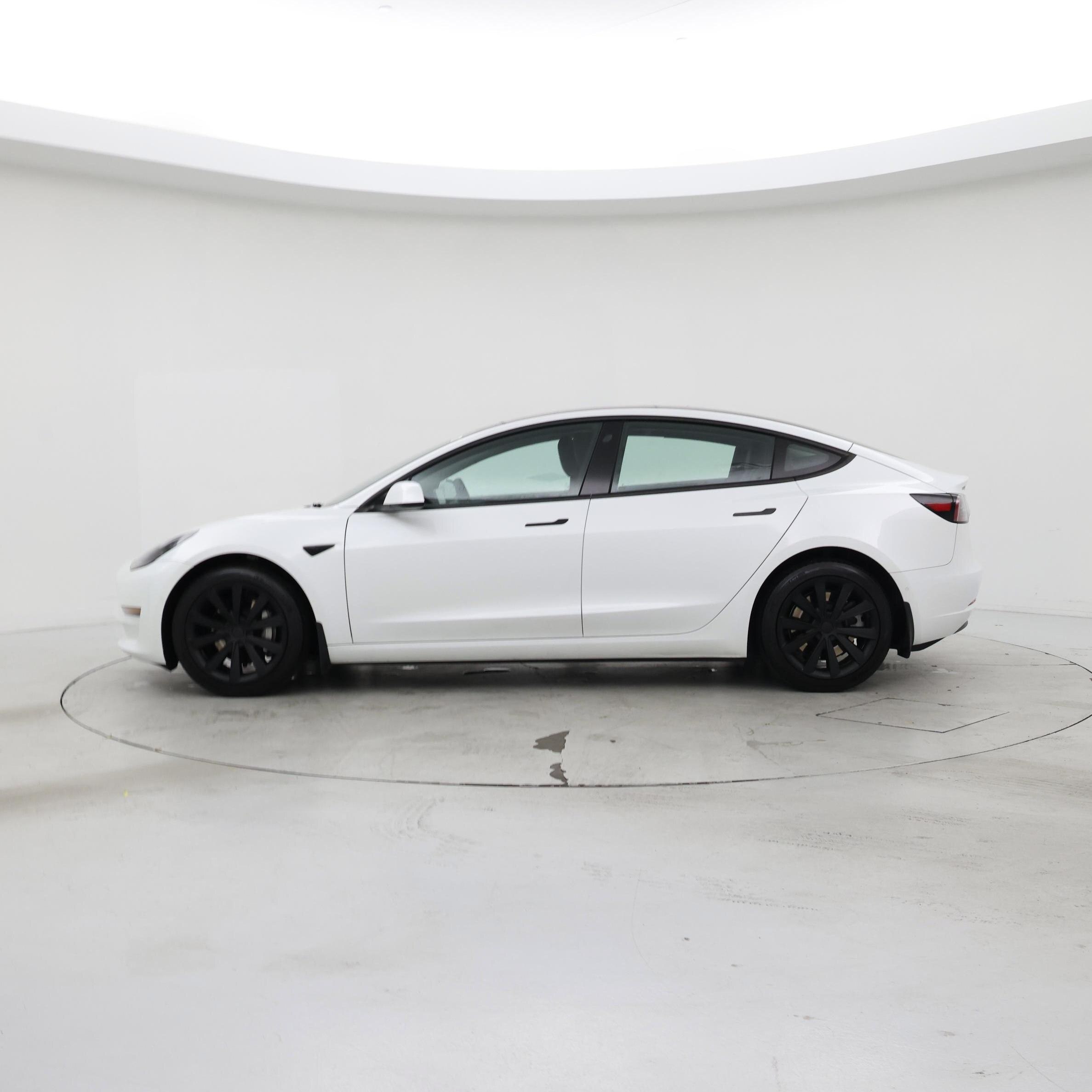 Thumbnail: 2022 Tesla Model 3 - 3