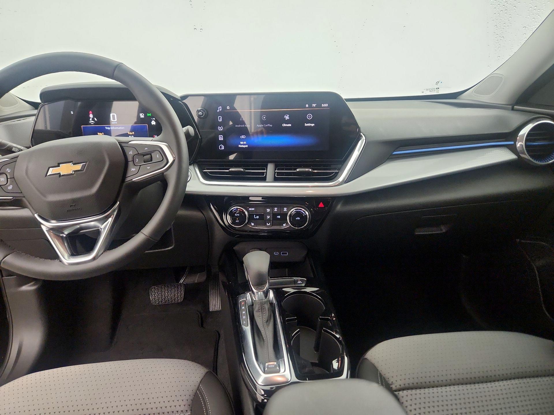 Thumbnail: 2024 Chevrolet Trax - 9