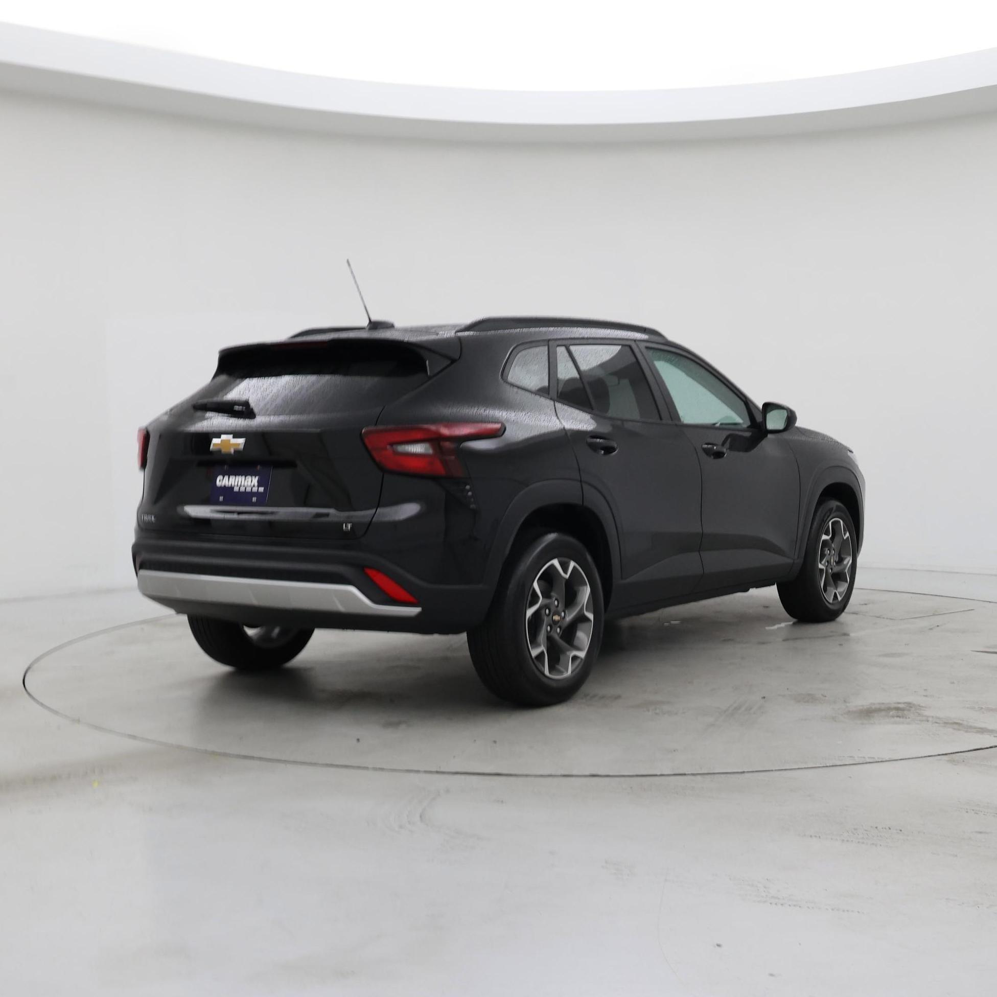 Thumbnail: 2024 Chevrolet Trax - 8