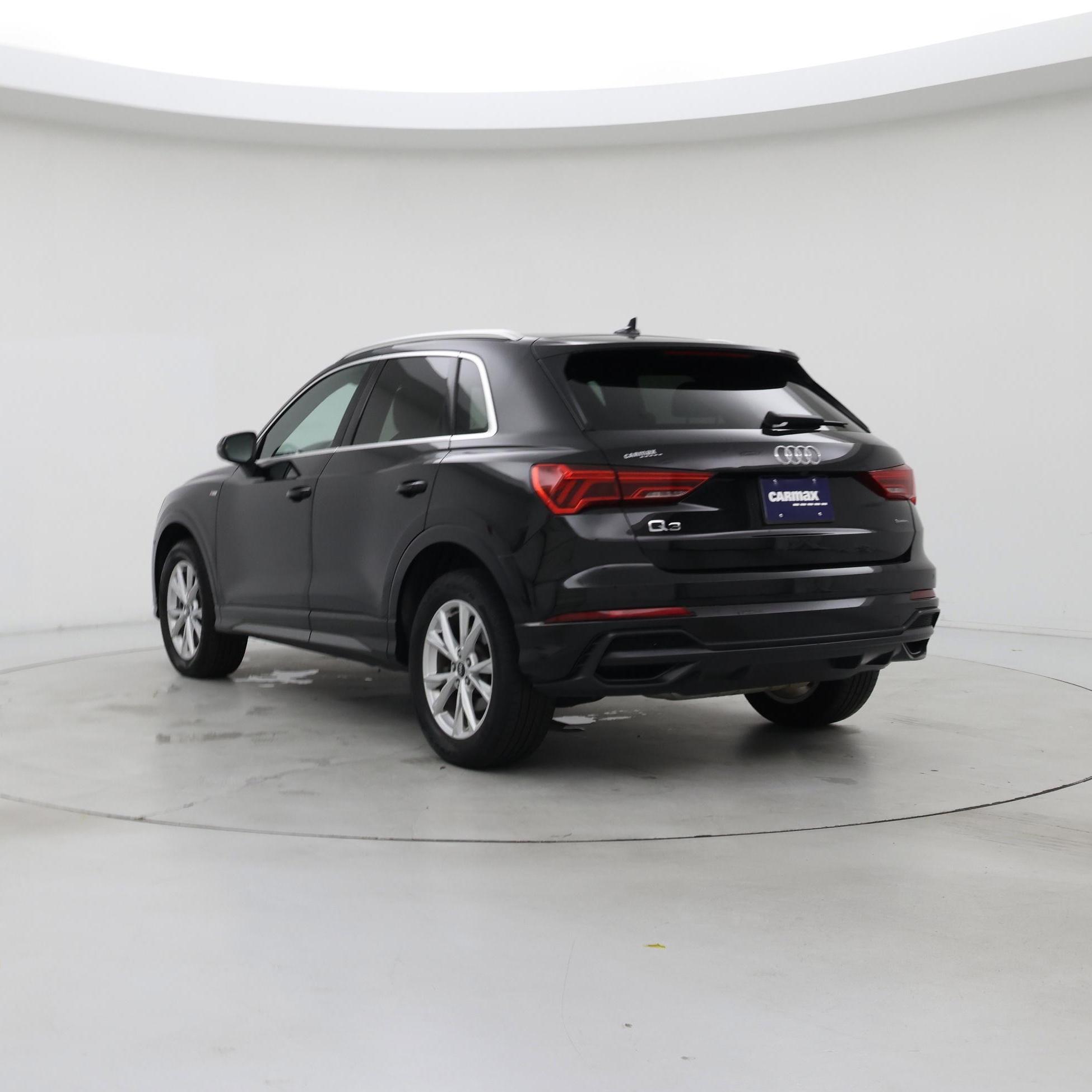 Thumbnail: 2022 Audi Q3 - 2