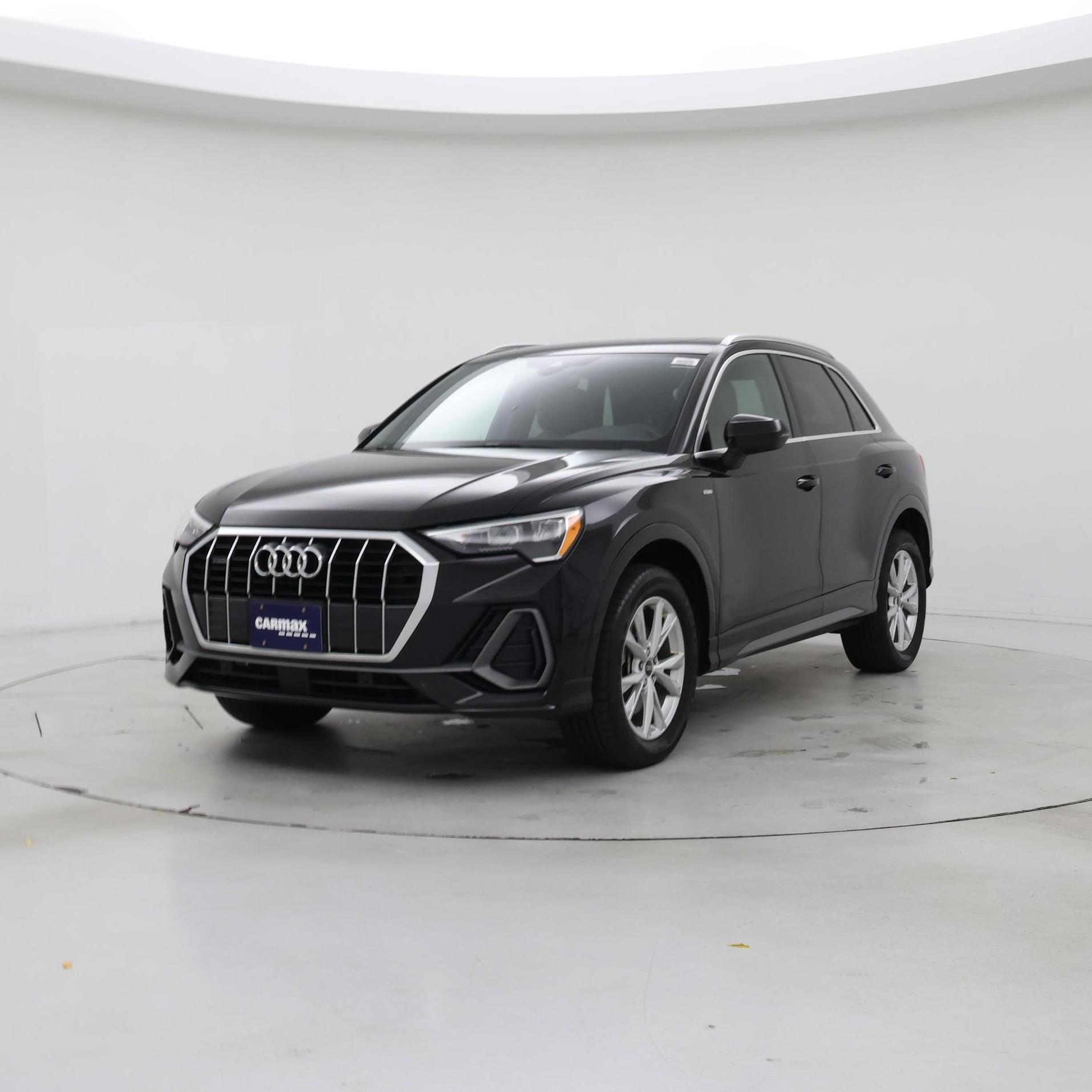 Thumbnail: 2022 Audi Q3 - 4