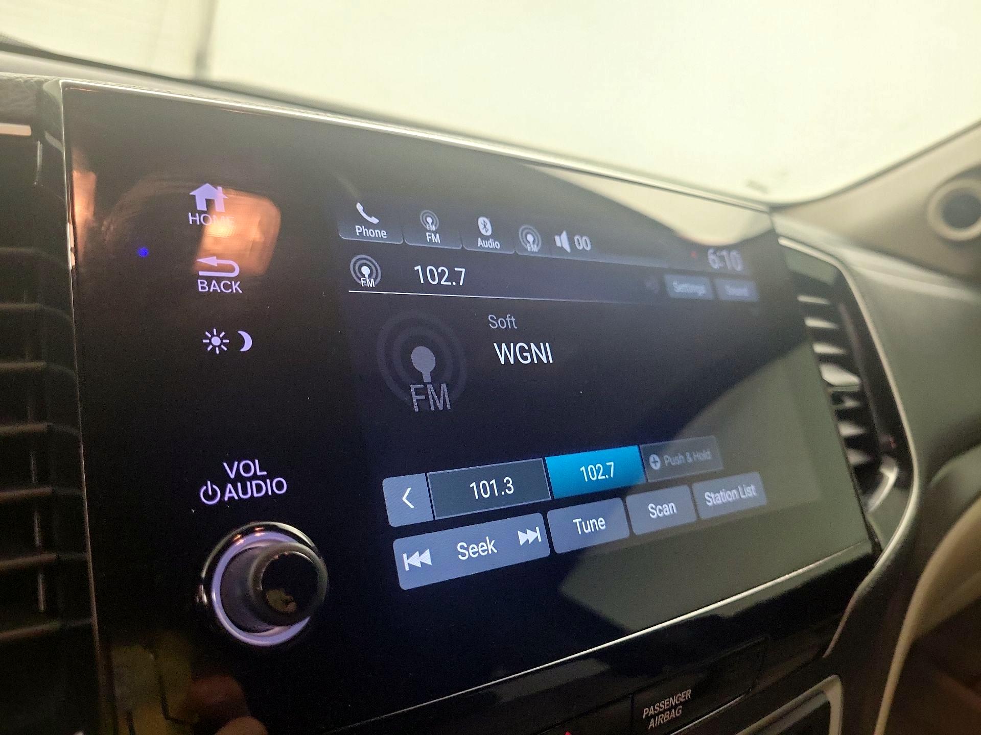 Thumbnail: 2021 Honda Pilot - 15