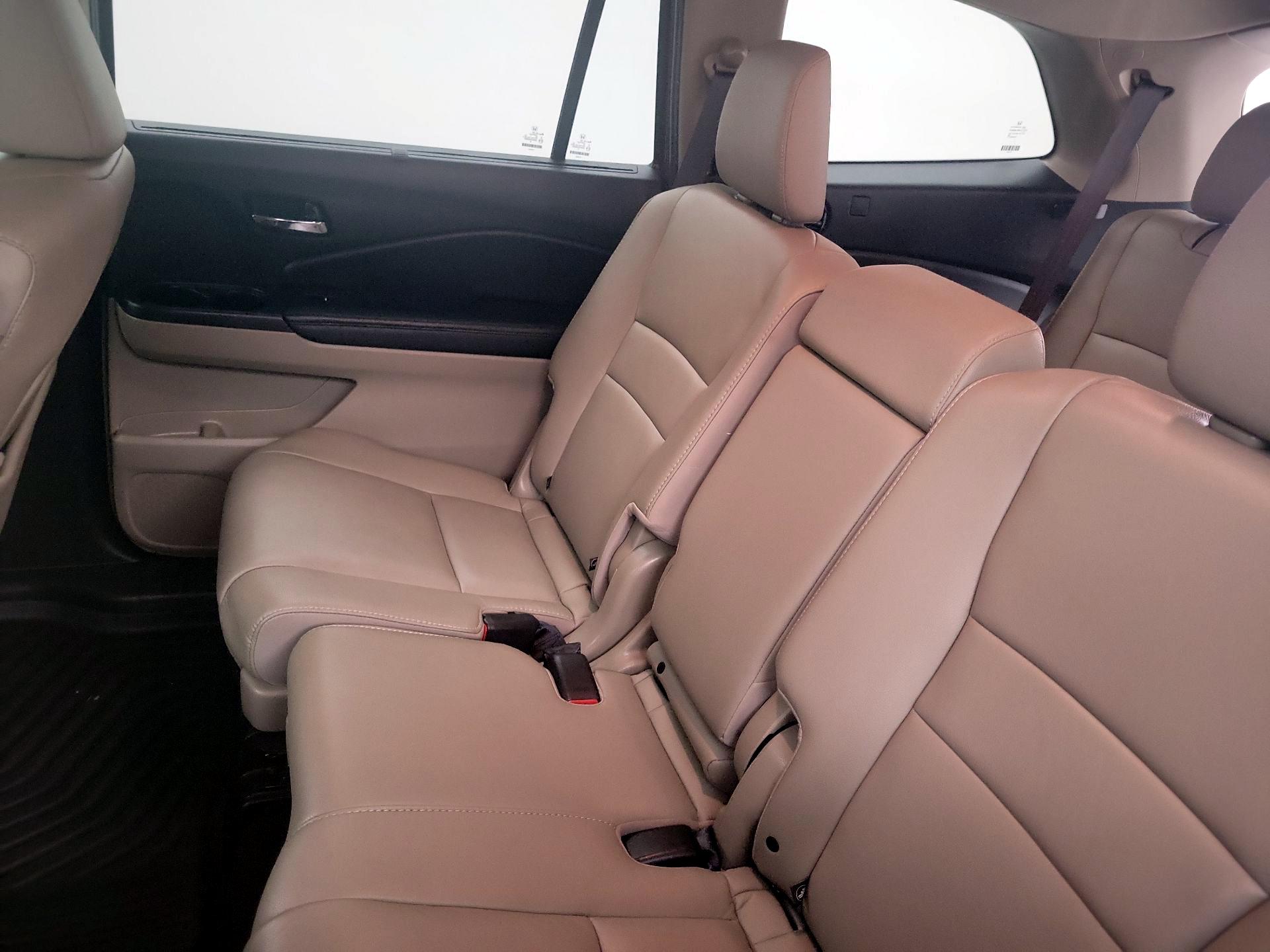 Thumbnail: 2021 Honda Pilot - 20