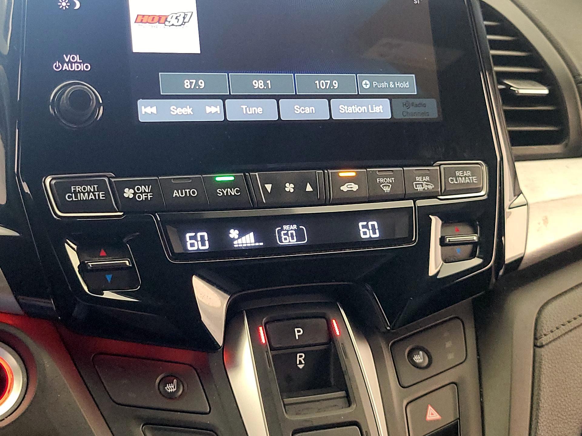 Thumbnail: 2023 Honda Odyssey - 16