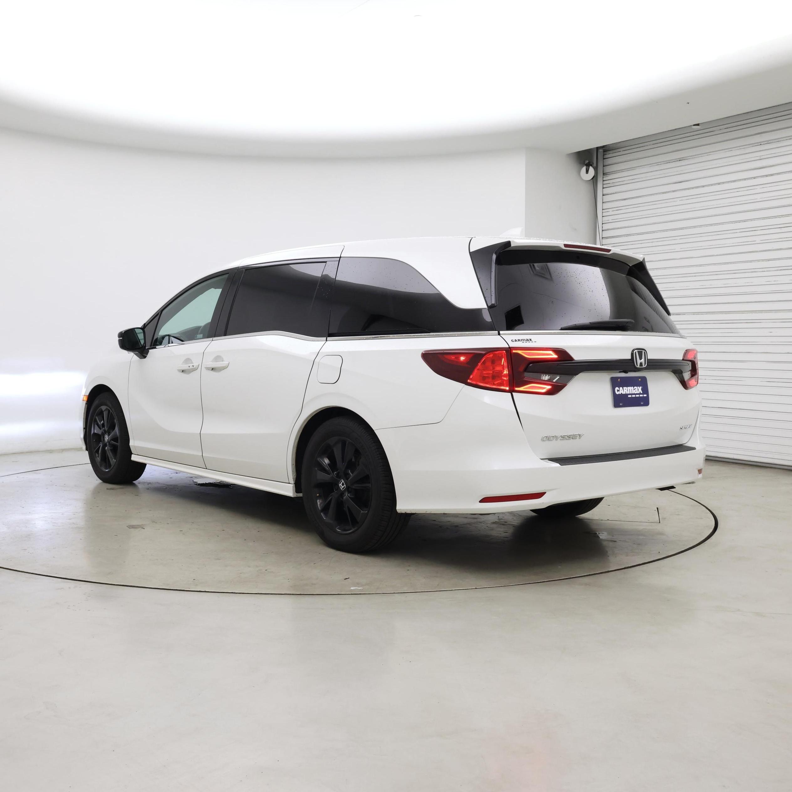 Thumbnail: 2023 Honda Odyssey - 2