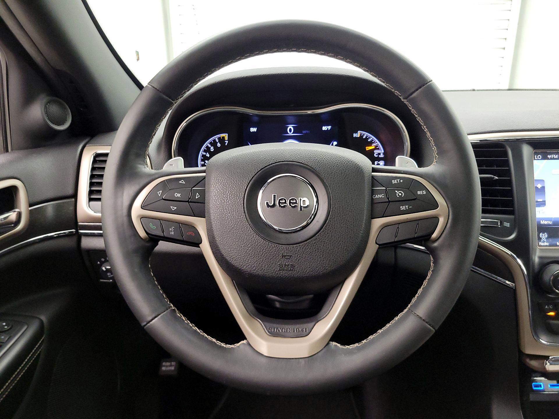 Thumbnail: 2016 Jeep Grand Cherokee - 10