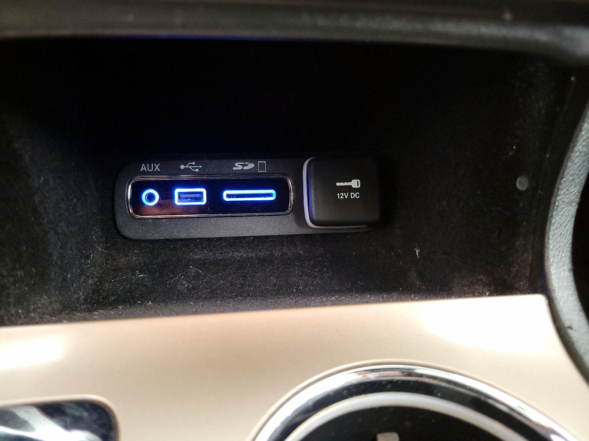 Thumbnail: 2016 Jeep Grand Cherokee - 19