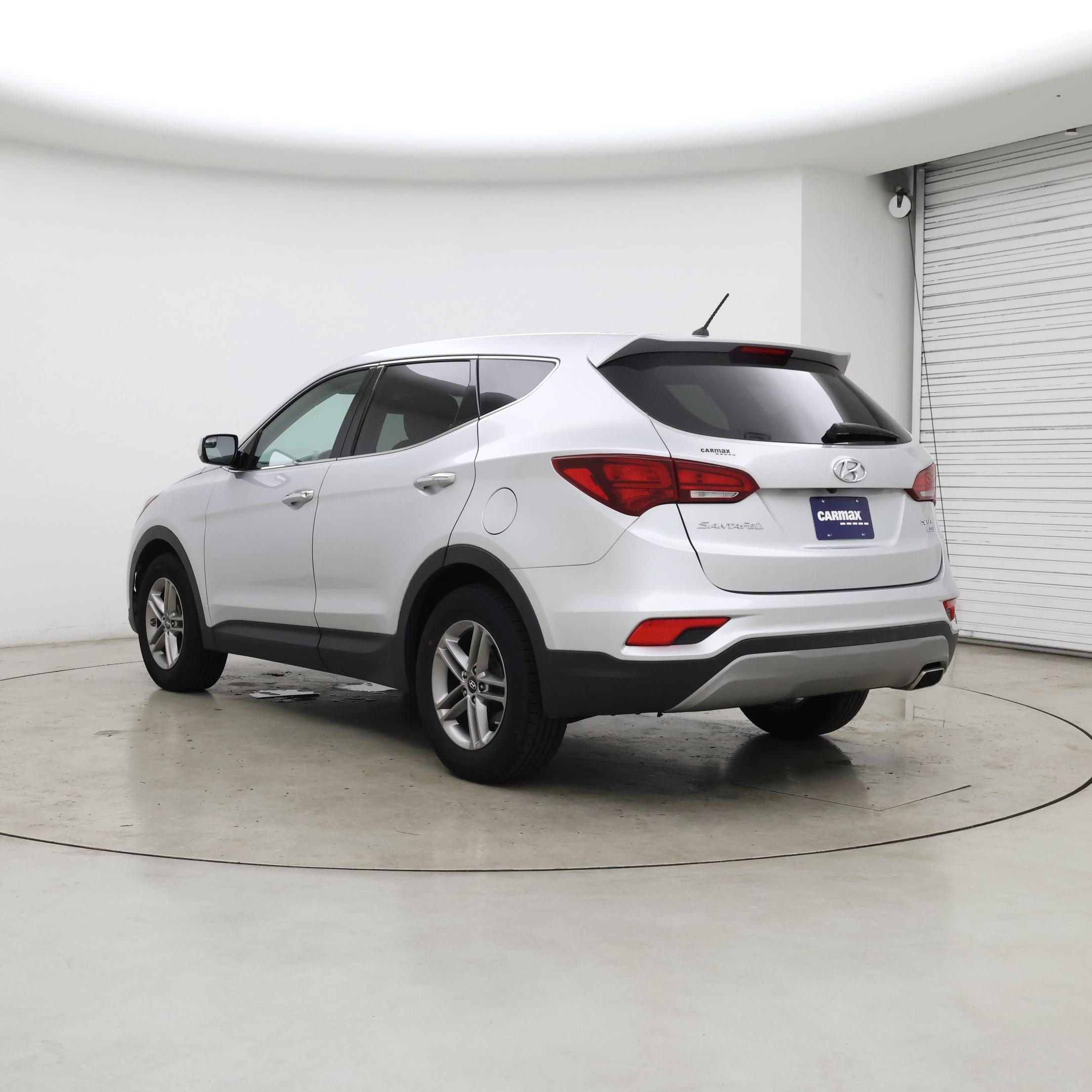 Thumbnail: 2018 Hyundai Santa Fe - 2