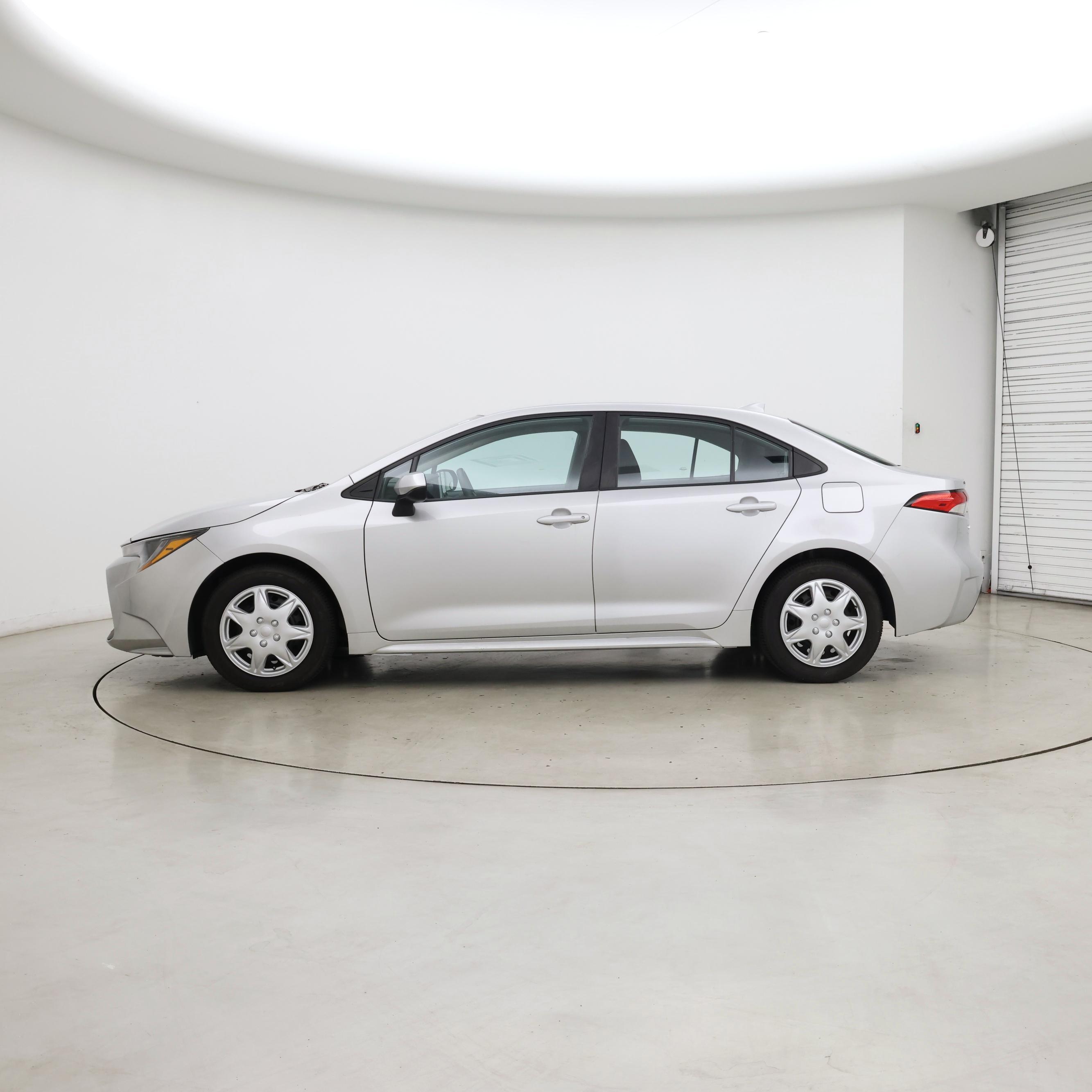 Thumbnail: 2021 Toyota Corolla - 3