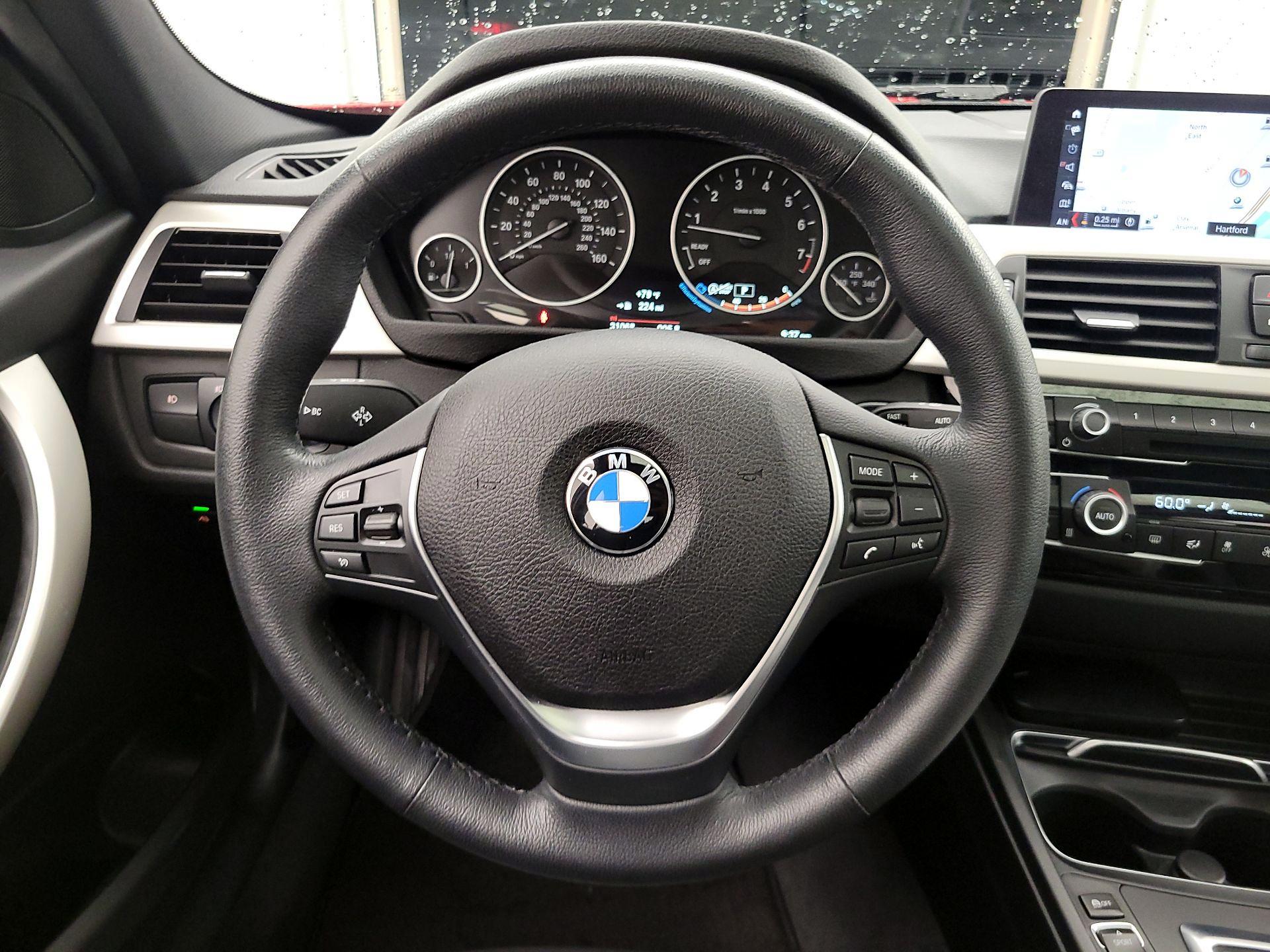 Thumbnail: 2018 BMW 3 Series - 10